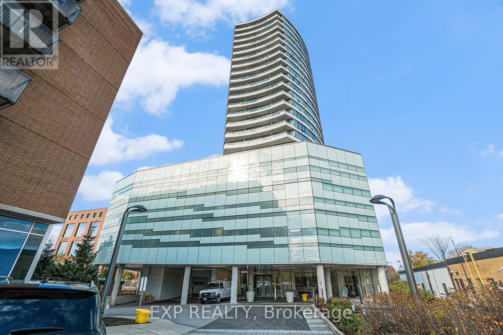 












2403 - 485 RICHMOND ROAD

,
Ottawa,




Ontario
K2A3W9

