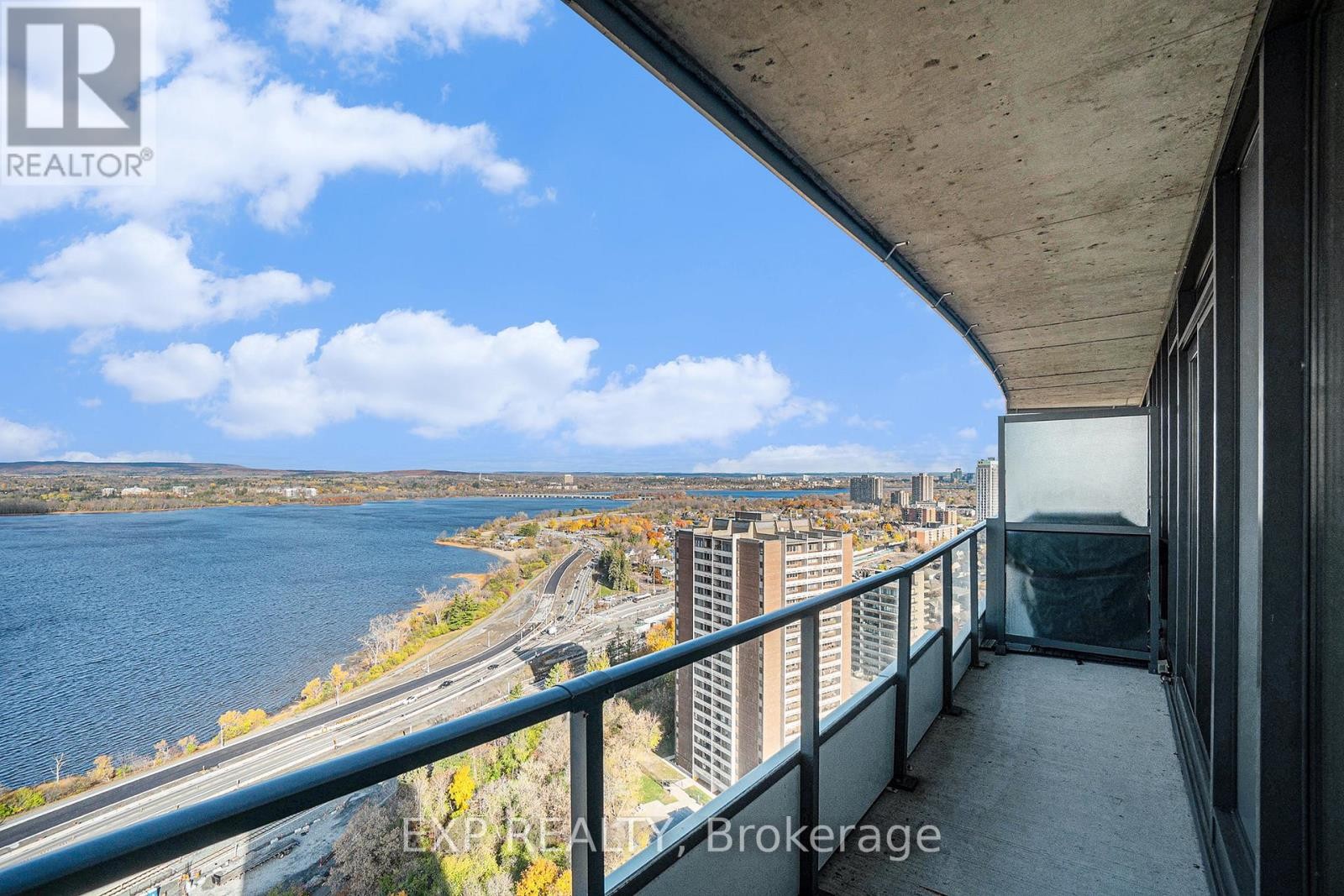 












2403 - 485 RICHMOND ROAD

,
Ottawa,




Ontario
K2A3W9

