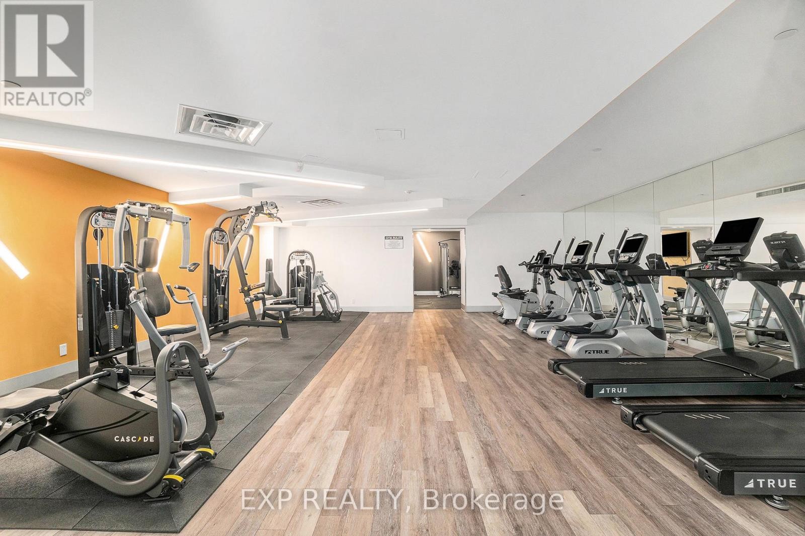 












2403 - 485 RICHMOND ROAD

,
Ottawa,




Ontario
K2A3W9

