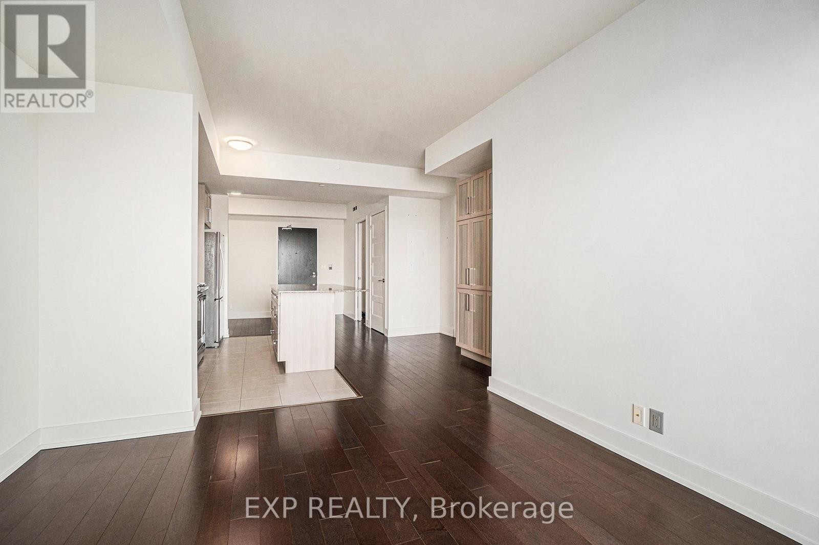 












2403 - 485 RICHMOND ROAD

,
Ottawa,




Ontario
K2A3W9

