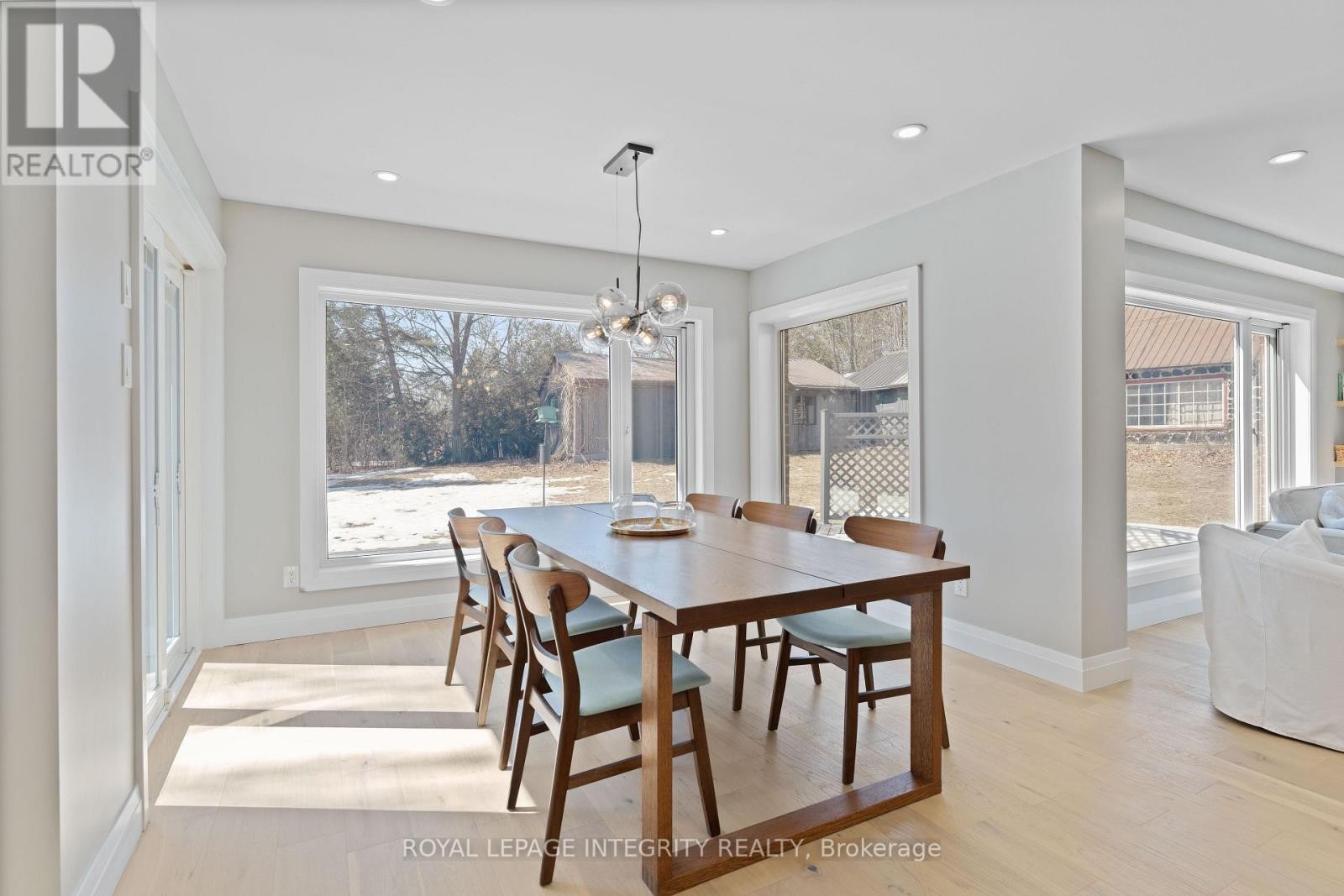 












3440 WOODROFFE AVENUE

,
Ottawa,




Ontario
K2J3Z8

