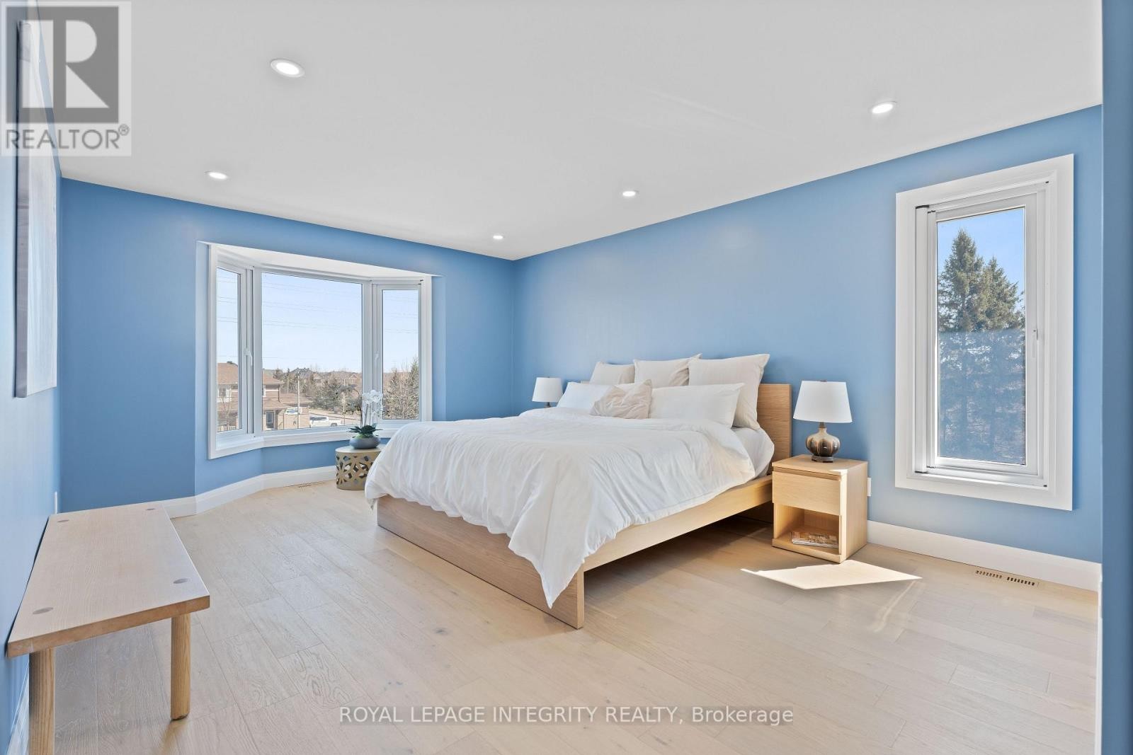 












3440 WOODROFFE AVENUE

,
Ottawa,




Ontario
K2J3Z8

