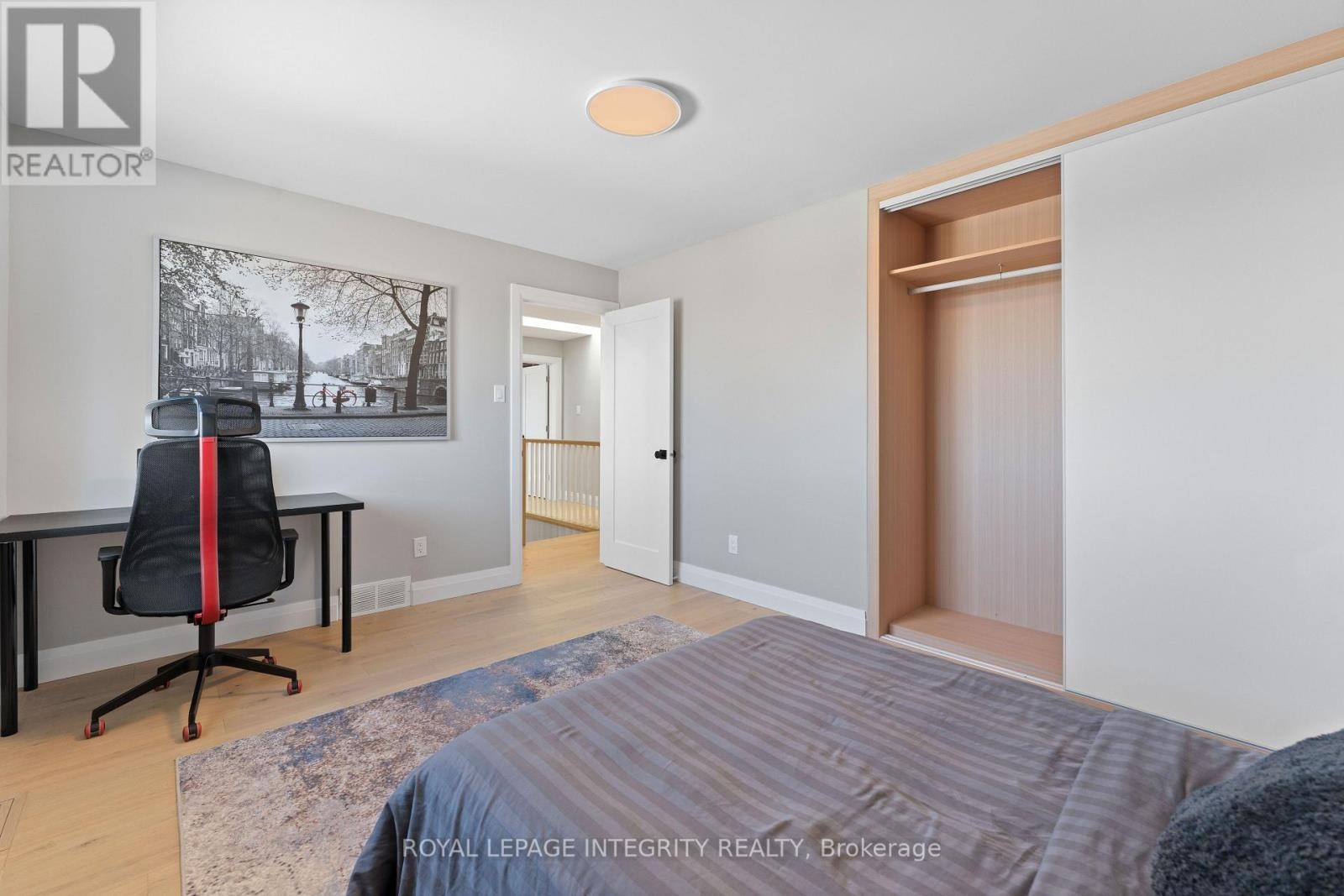 












3440 WOODROFFE AVENUE

,
Ottawa,




Ontario
K2J3Z8

