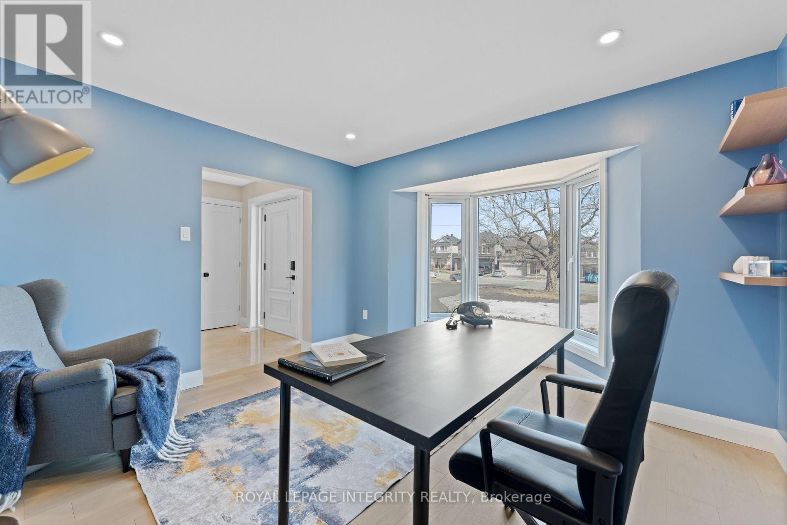 












3440 WOODROFFE AVENUE

,
Ottawa,




Ontario
K2J3Z8

