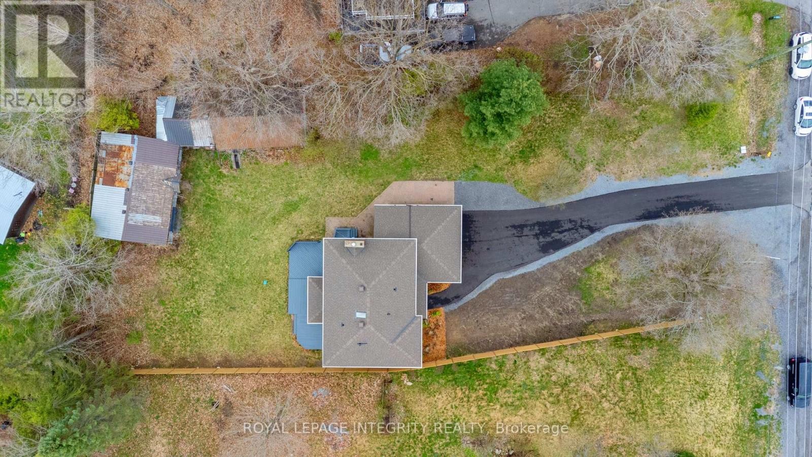 












3440 WOODROFFE AVENUE

,
Ottawa,




Ontario
K2J3Z8

