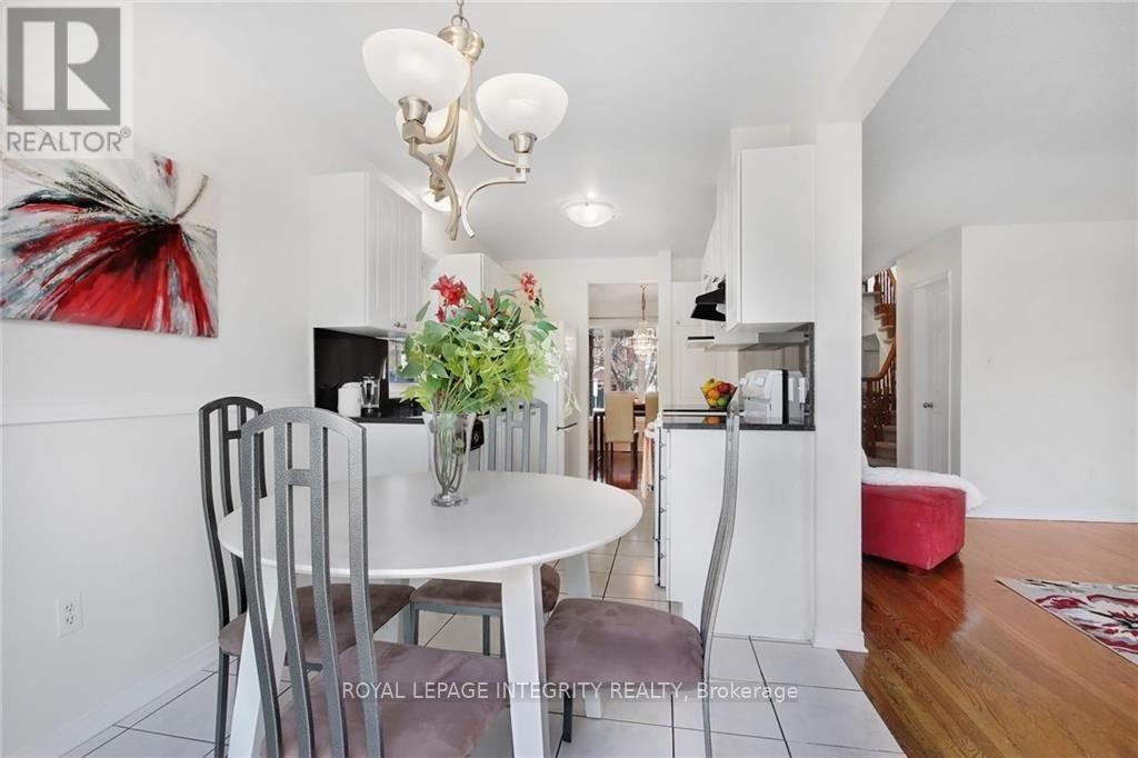 












77 DAVENTRY CRESCENT

,
Ottawa,




Ontario
K2J4M8

