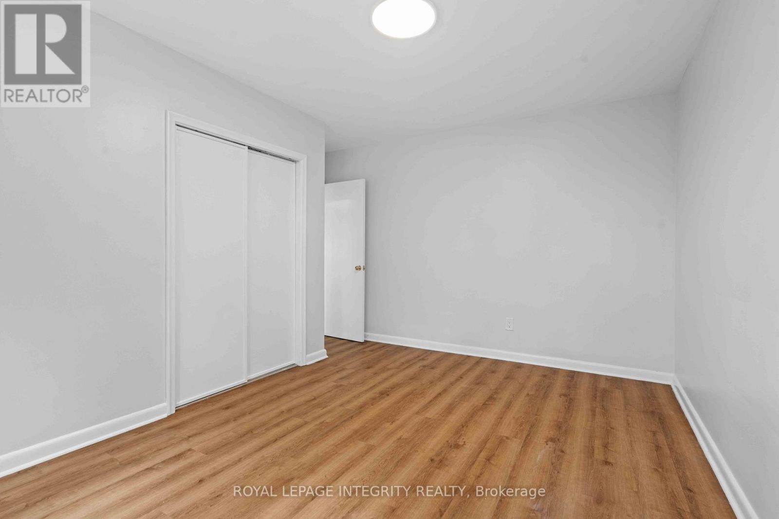 












2158 BEL-AIR DRIVE

,
Ottawa,




Ontario
K2C0X3

