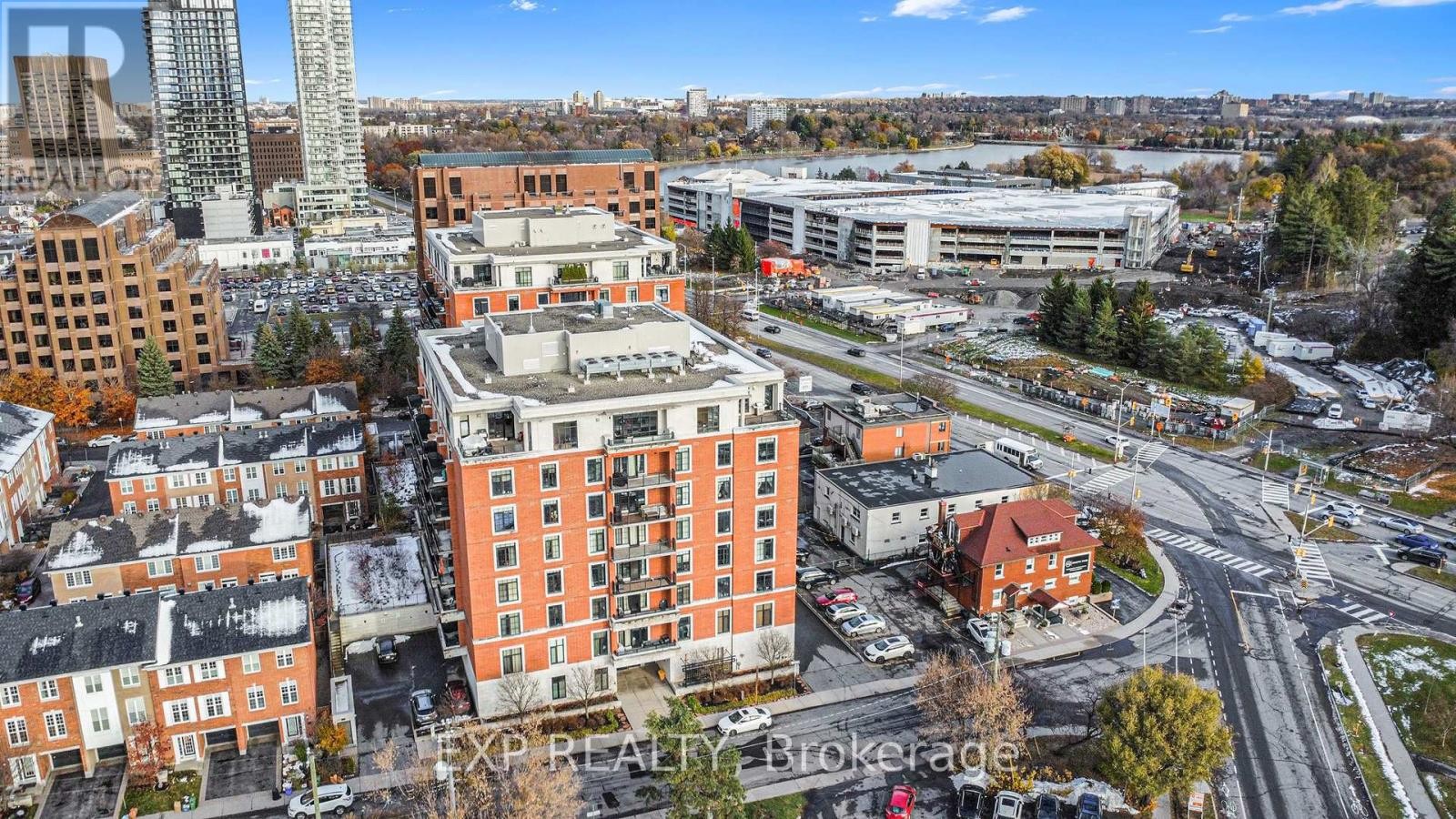 












403 - 327 BREEZEHILL AVENUE S

,
Ottawa,




Ontario
K1Y1R6

