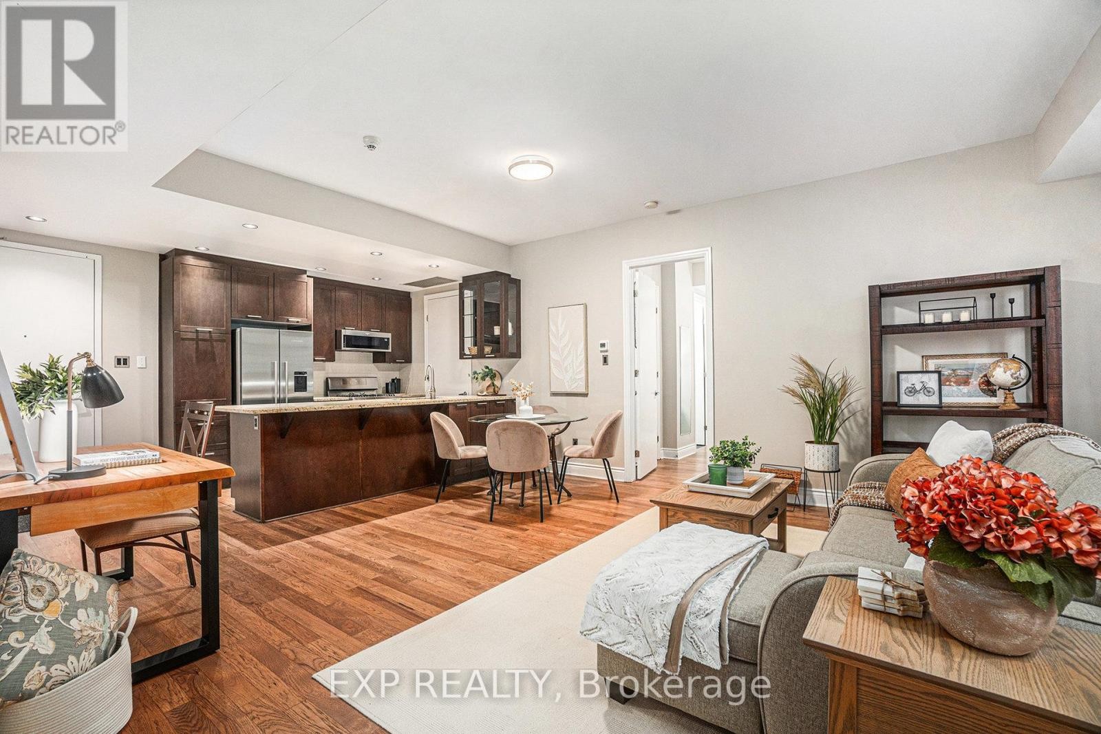 












403 - 327 BREEZEHILL AVENUE S

,
Ottawa,




Ontario
K1Y1R6

