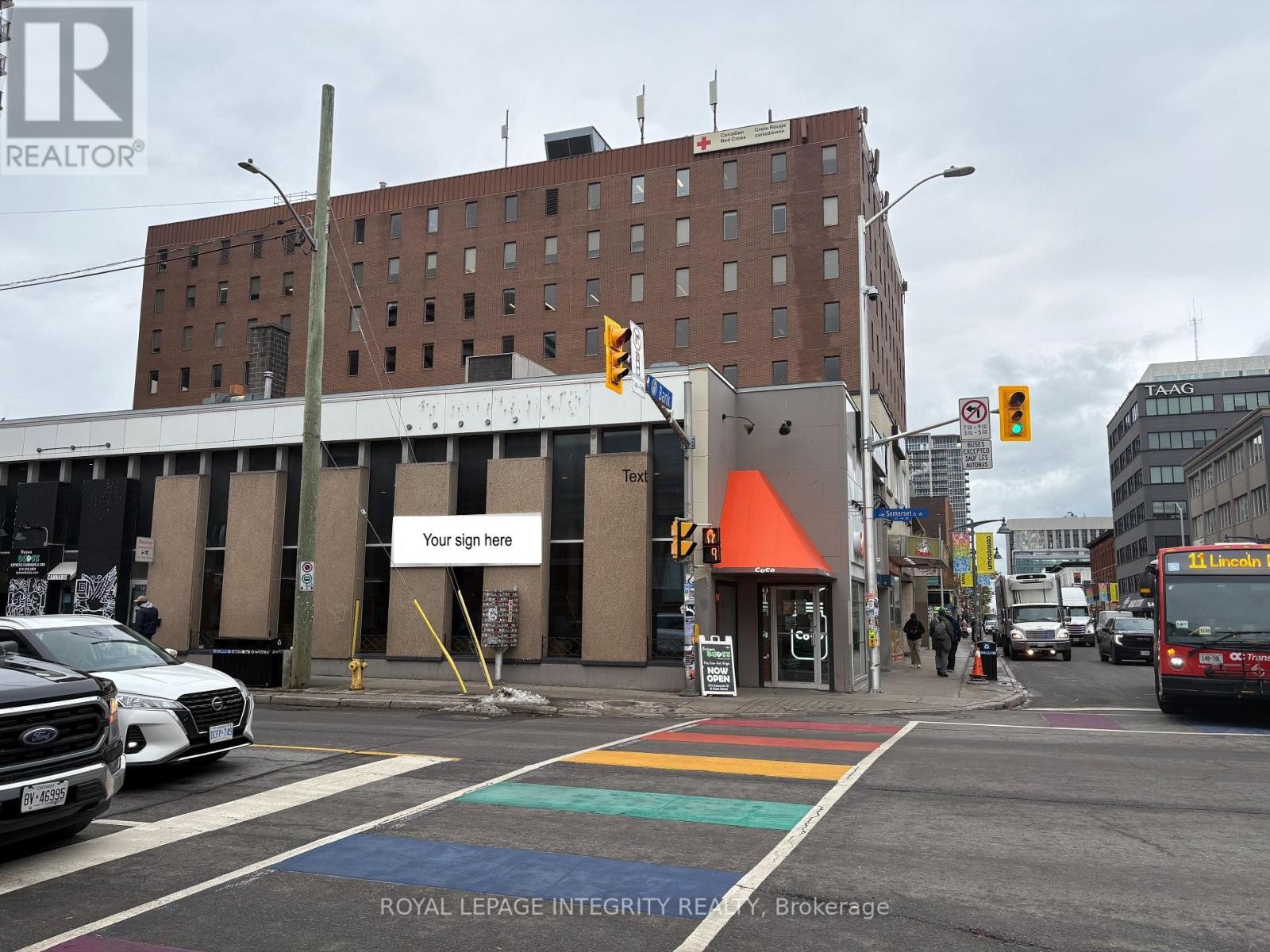 












290 BANK STREET

,
Ottawa,




Ontario
K2P1X6

