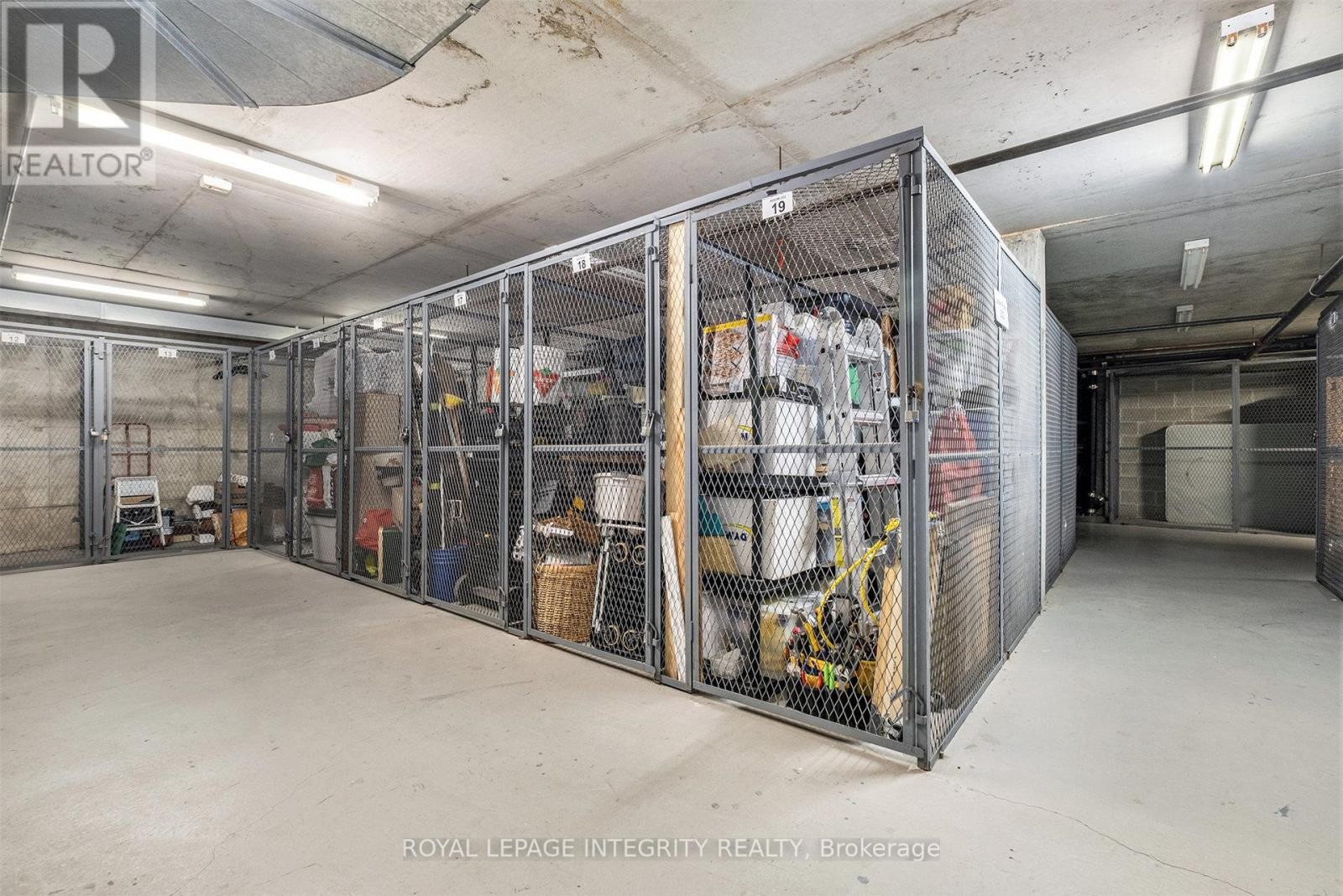 












210 - 1025 GRENON AVENUE

,
Ottawa,




Ontario
K2B8S5

