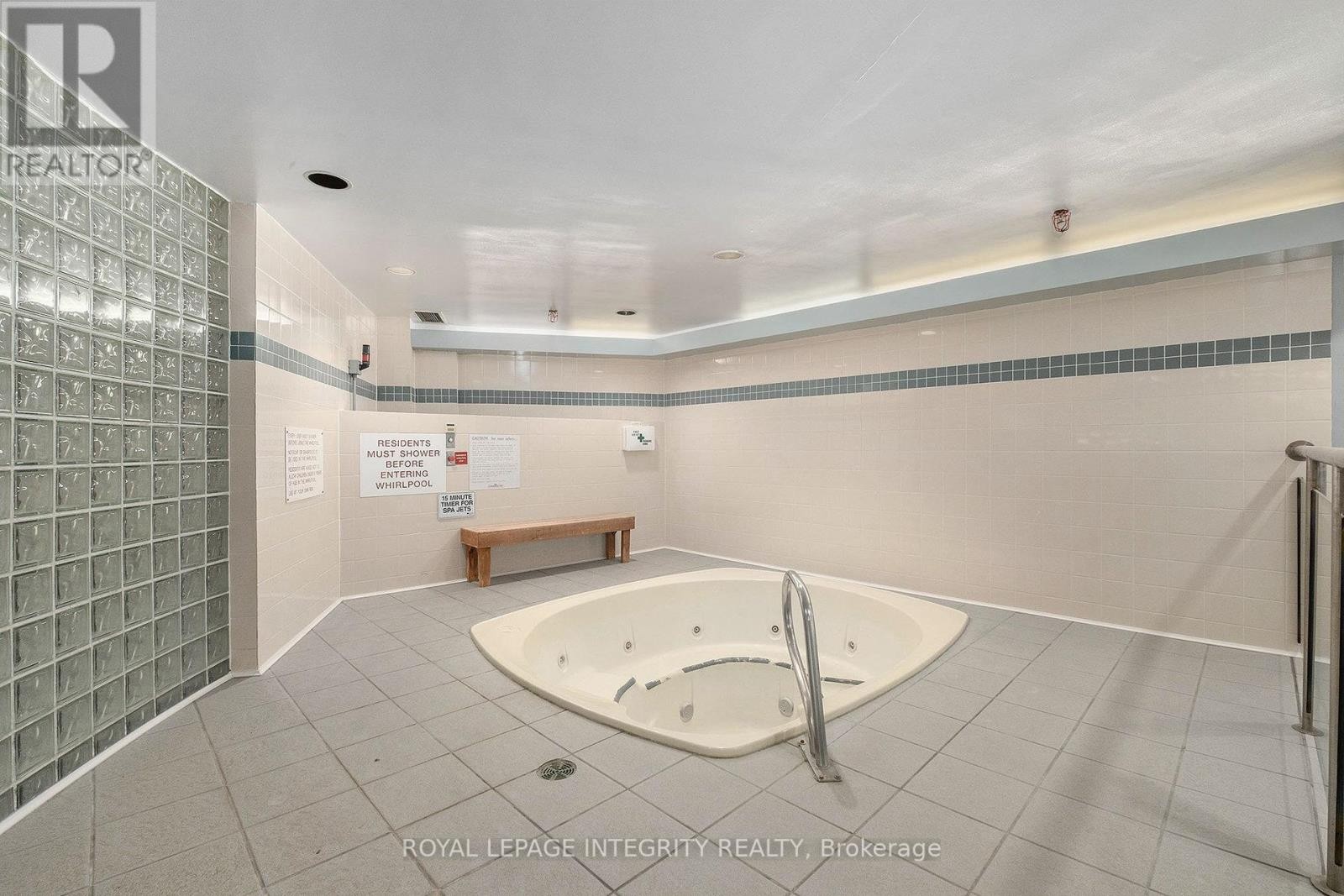 












210 - 1025 GRENON AVENUE

,
Ottawa,




Ontario
K2B8S5

