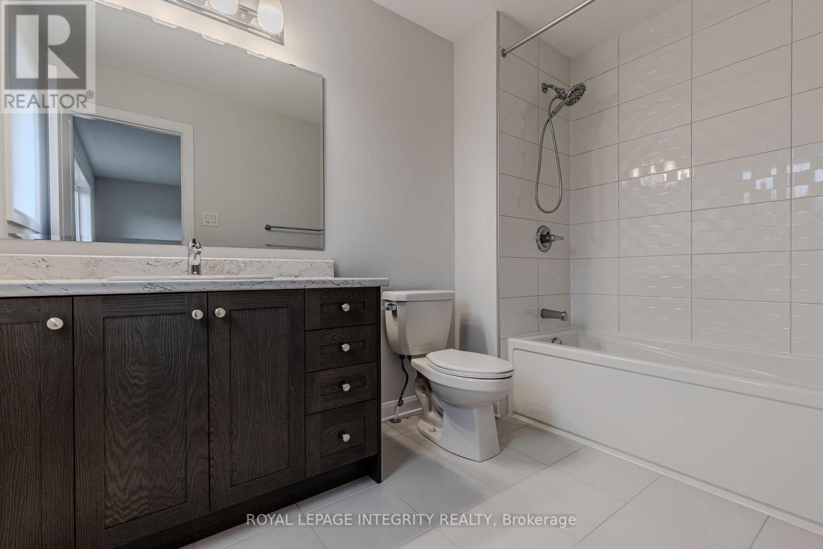 












66 OSLER STREET

,
Ottawa,




Ontario
K2W0M1

