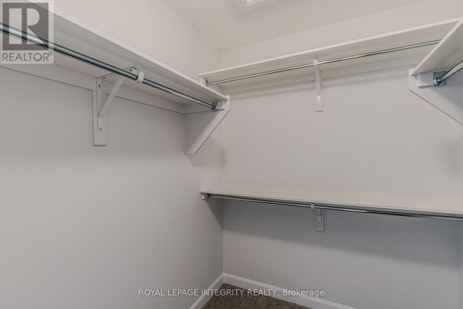 












66 OSLER STREET

,
Ottawa,




Ontario
K2W0M1

