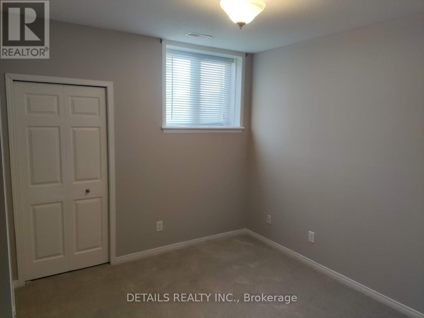 












149 WINDSWEPT PRIVATE

,
Ottawa,




Ontario
K1V0Z4

