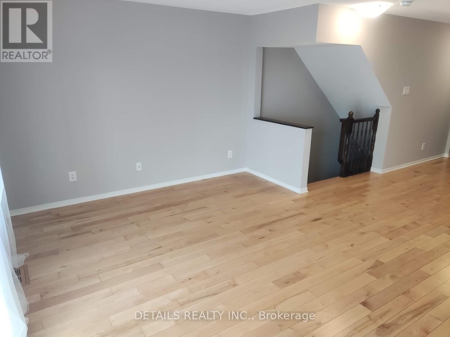 












149 WINDSWEPT PRIVATE

,
Ottawa,




Ontario
K1V0Z4

