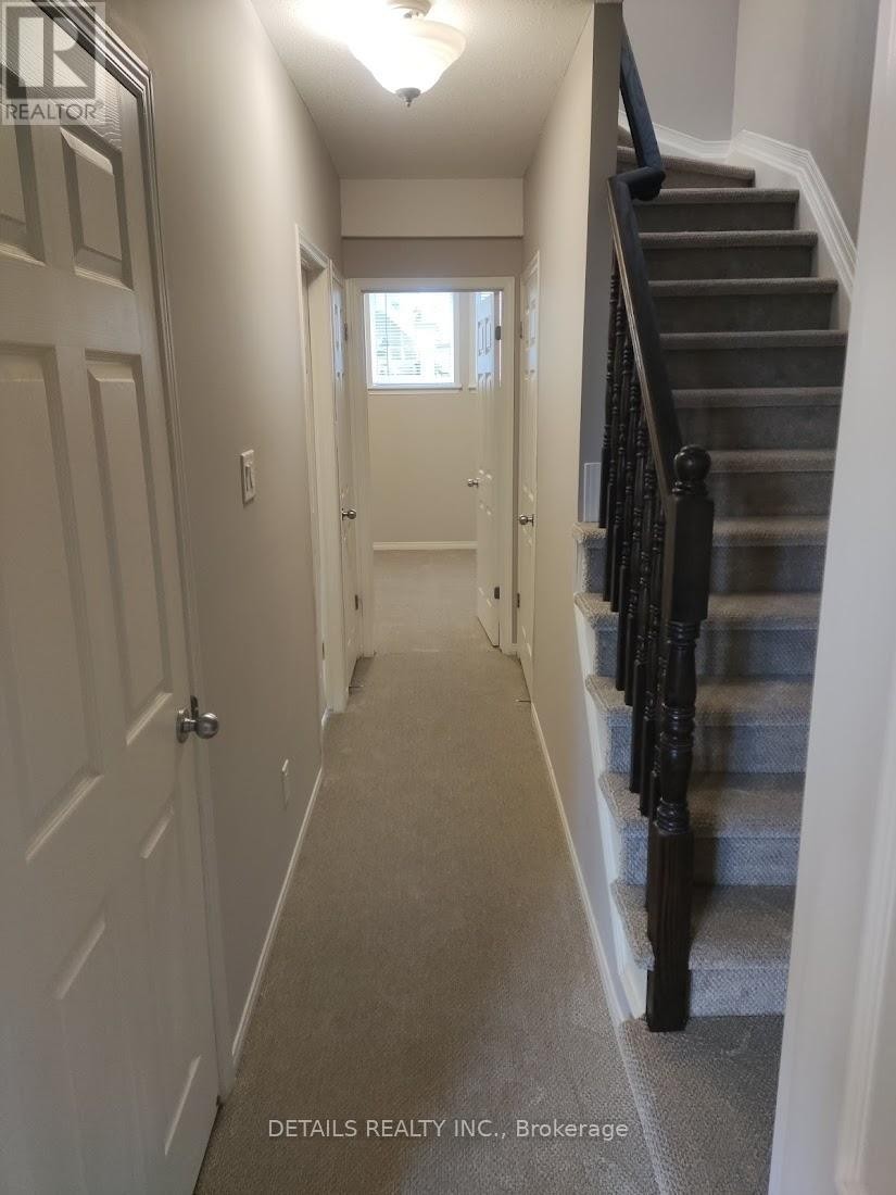 












149 WINDSWEPT PRIVATE

,
Ottawa,




Ontario
K1V0Z4

