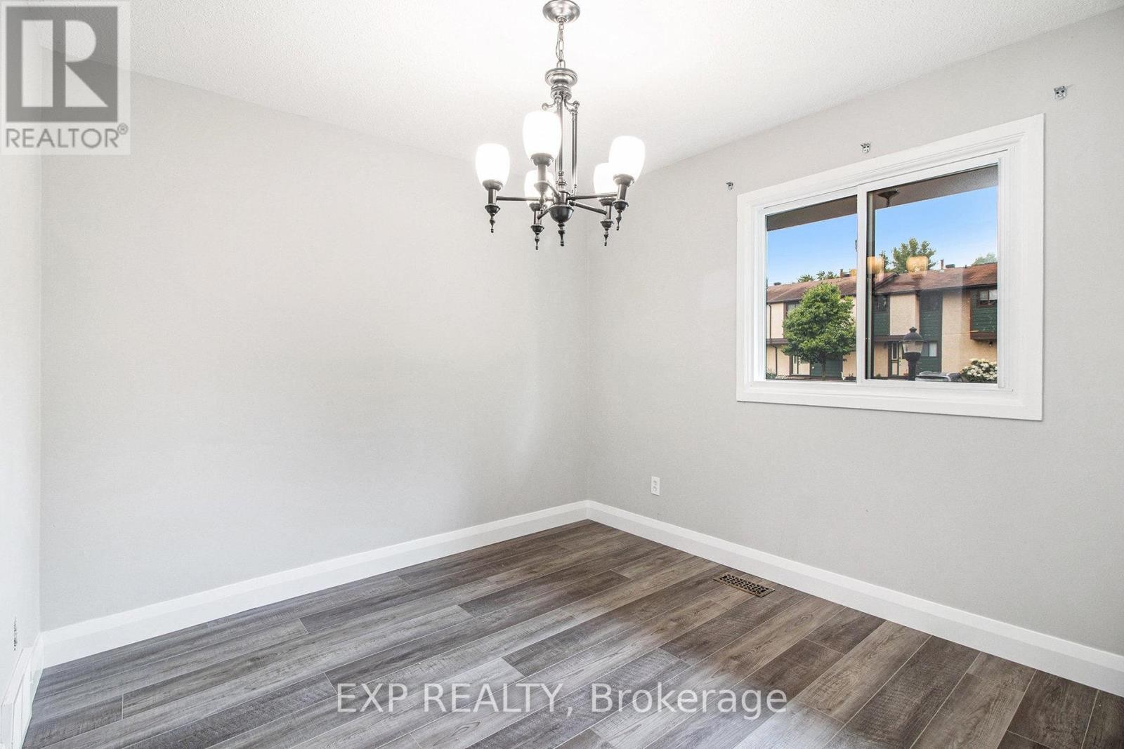 












1687 MEADOWBROOK ROAD

,
Ottawa,




Ontario
K1B4W6

