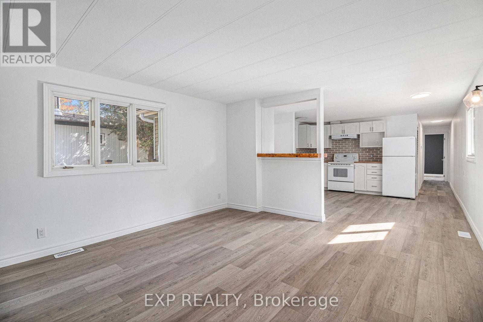 












6 - 1210 ST FELIX ROAD

,
Clarence-Rockland,




Ontario
K0A2A0

