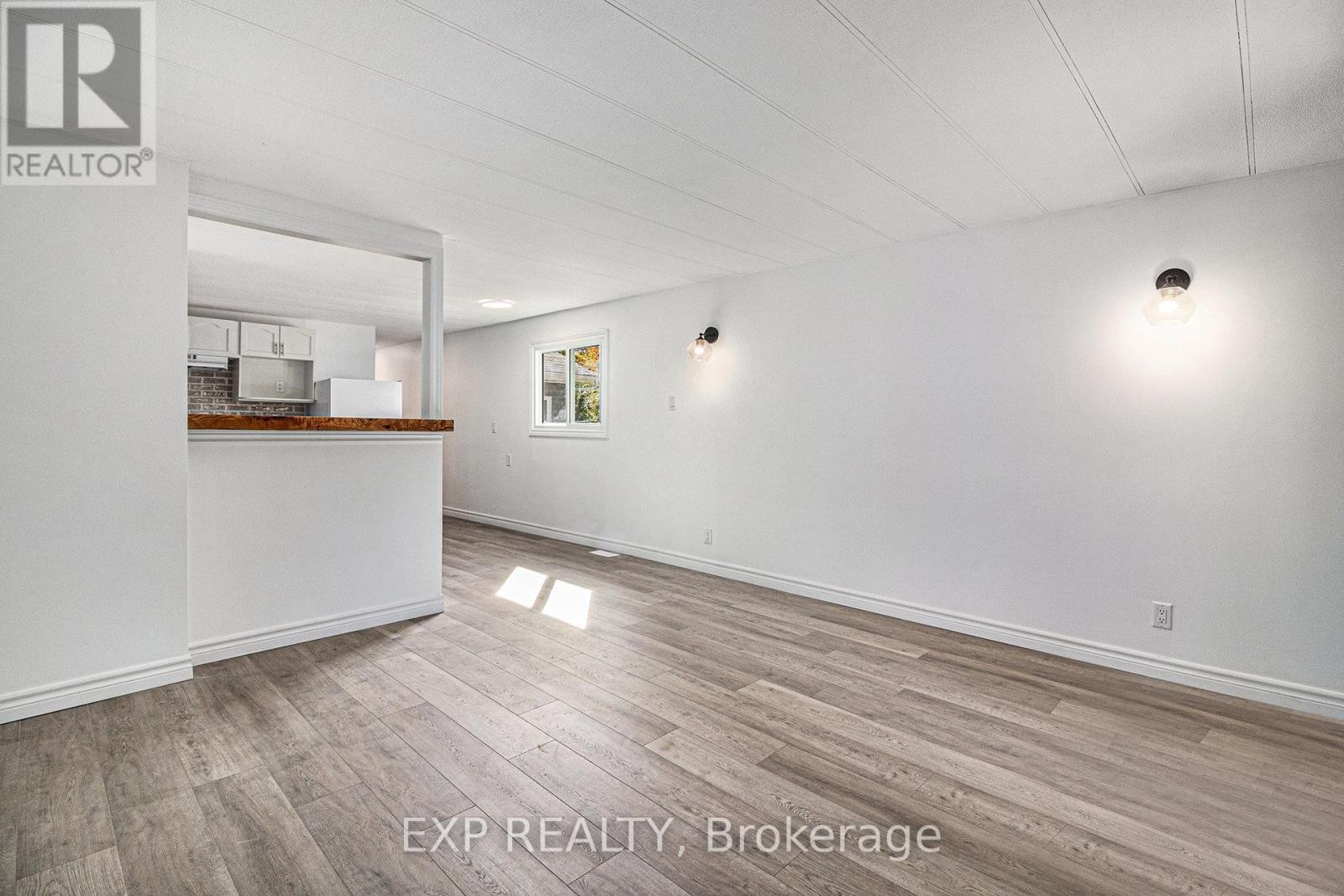 












6 - 1210 ST FELIX ROAD

,
Clarence-Rockland,




Ontario
K0A2A0

