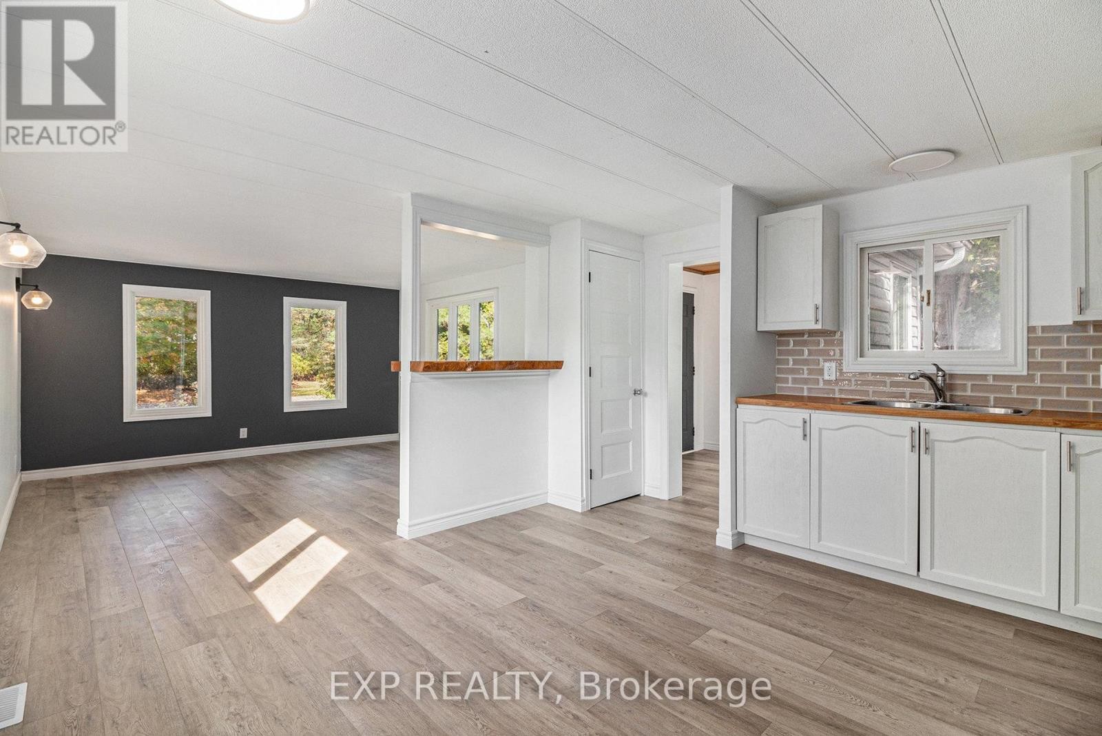 












6 - 1210 ST FELIX ROAD

,
Clarence-Rockland,




Ontario
K0A2A0

