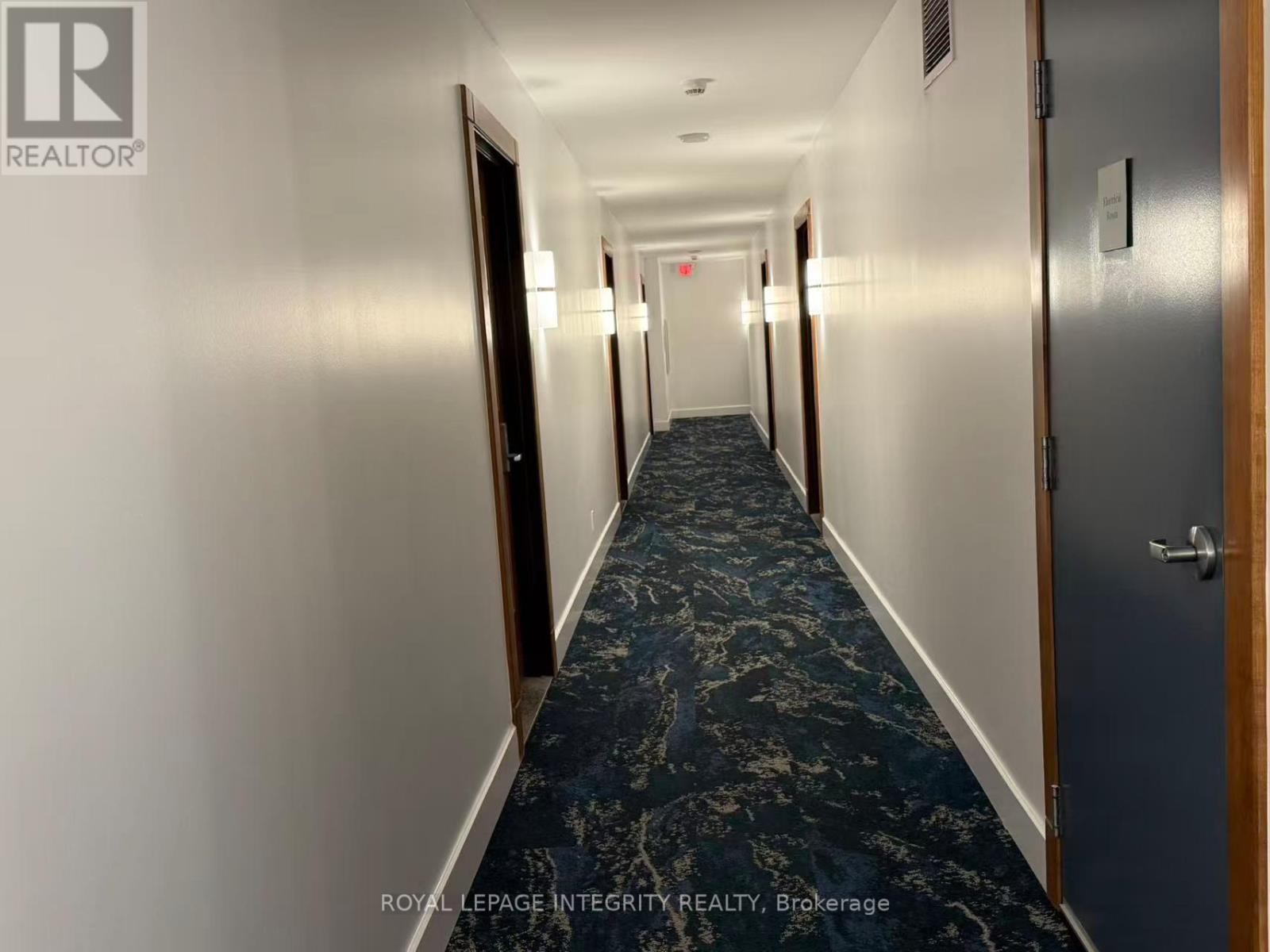 












1203 - 242 RIDEAU STREET

,
Ottawa,




Ontario
K1N0B6

