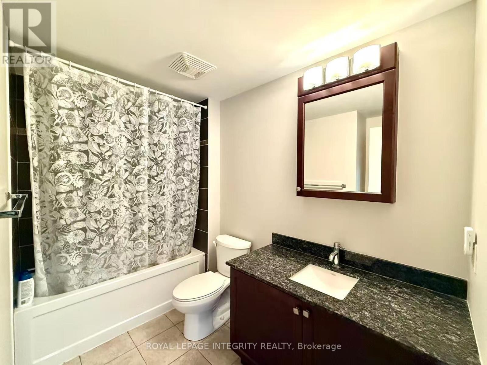 












1203 - 242 RIDEAU STREET

,
Ottawa,




Ontario
K1N0B6

