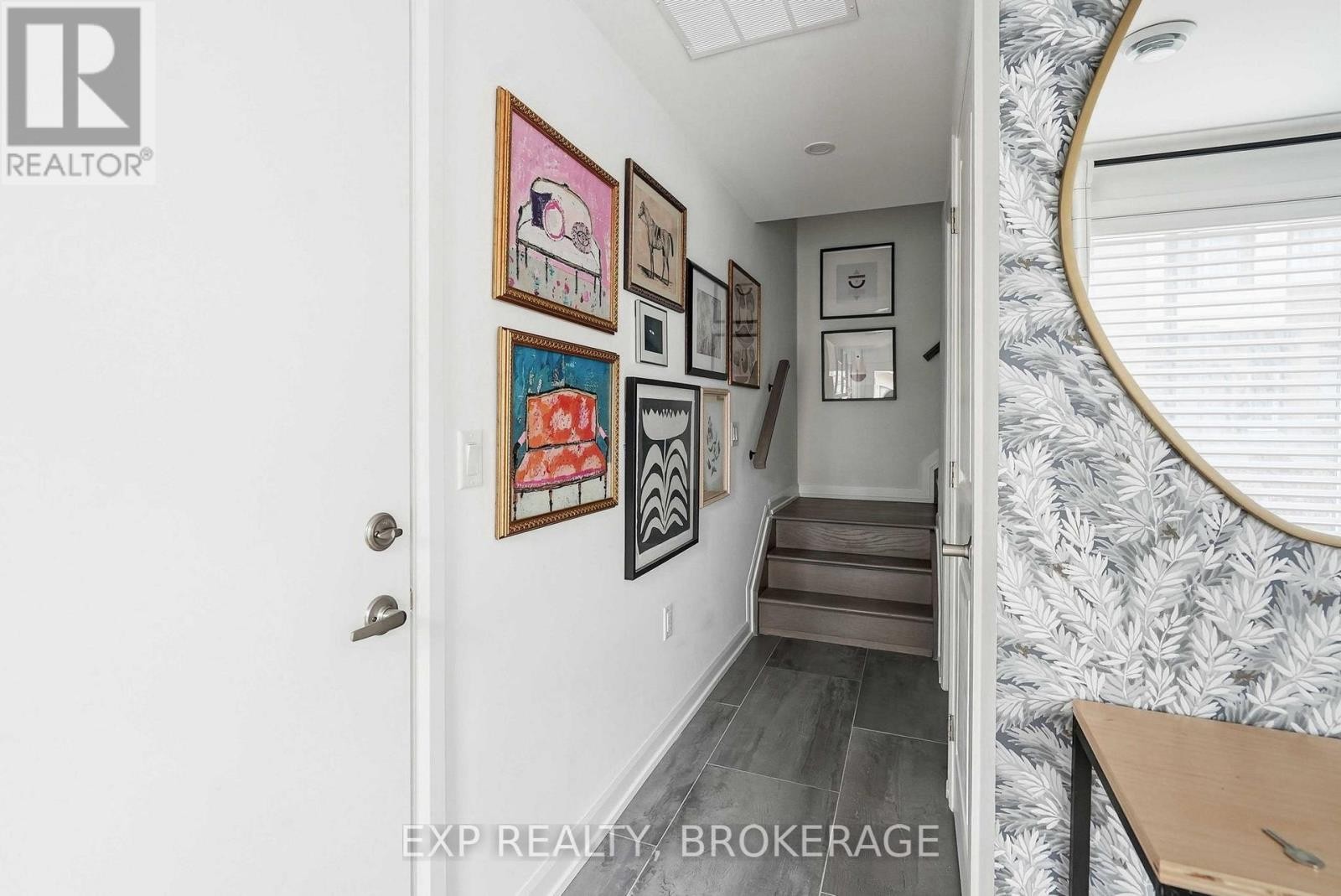 












59 CHERRY BLOSSOM PRIVATE

,
Ottawa,




Ontario
K2H0C4

