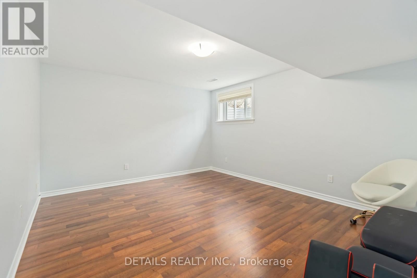 












259 MERRITHEW STREET W

,
Mississippi Mills,




Ontario
K0A1A0

