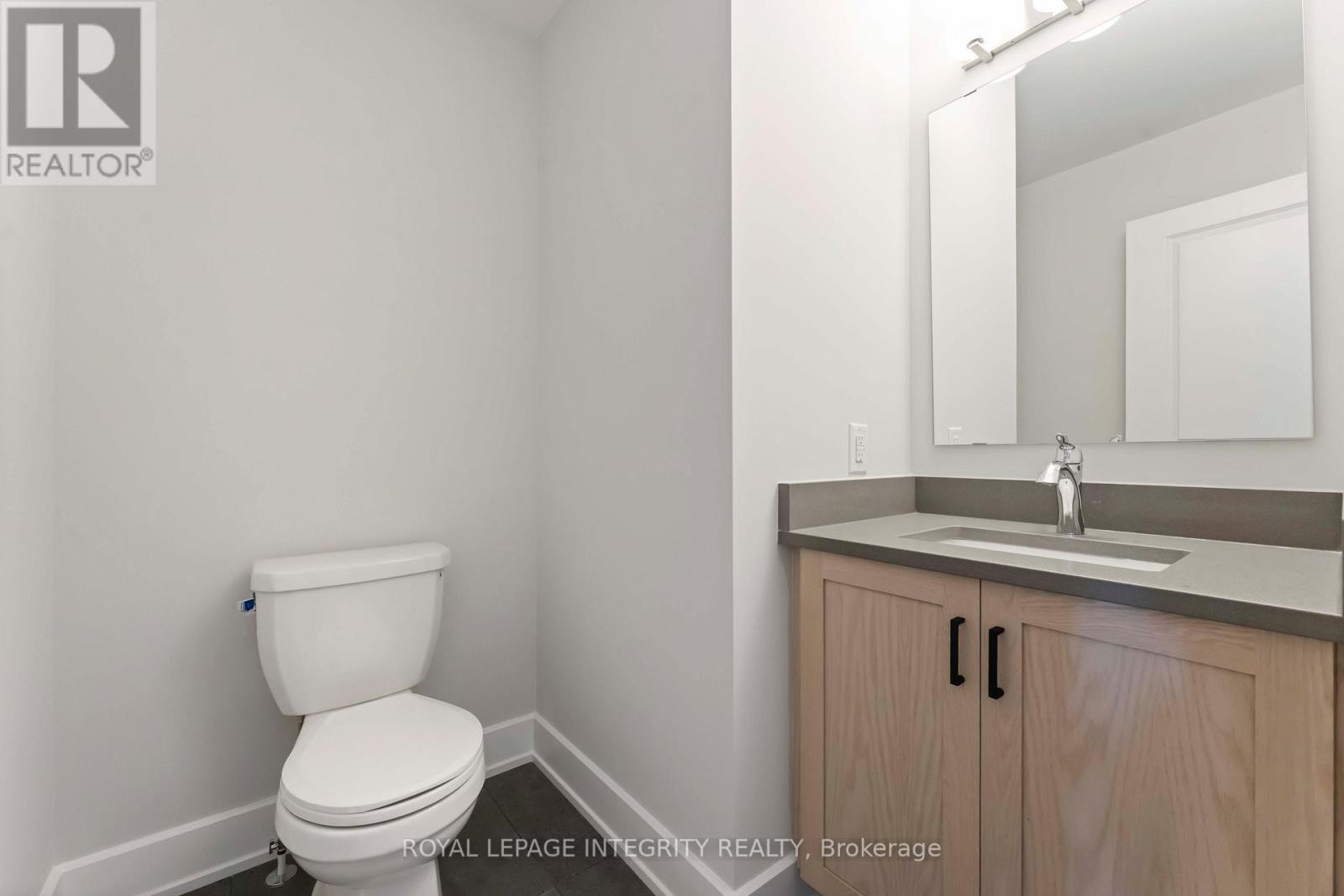 












1166 COPE DRIVE

,
Ottawa,




Ontario
K2S3C4

