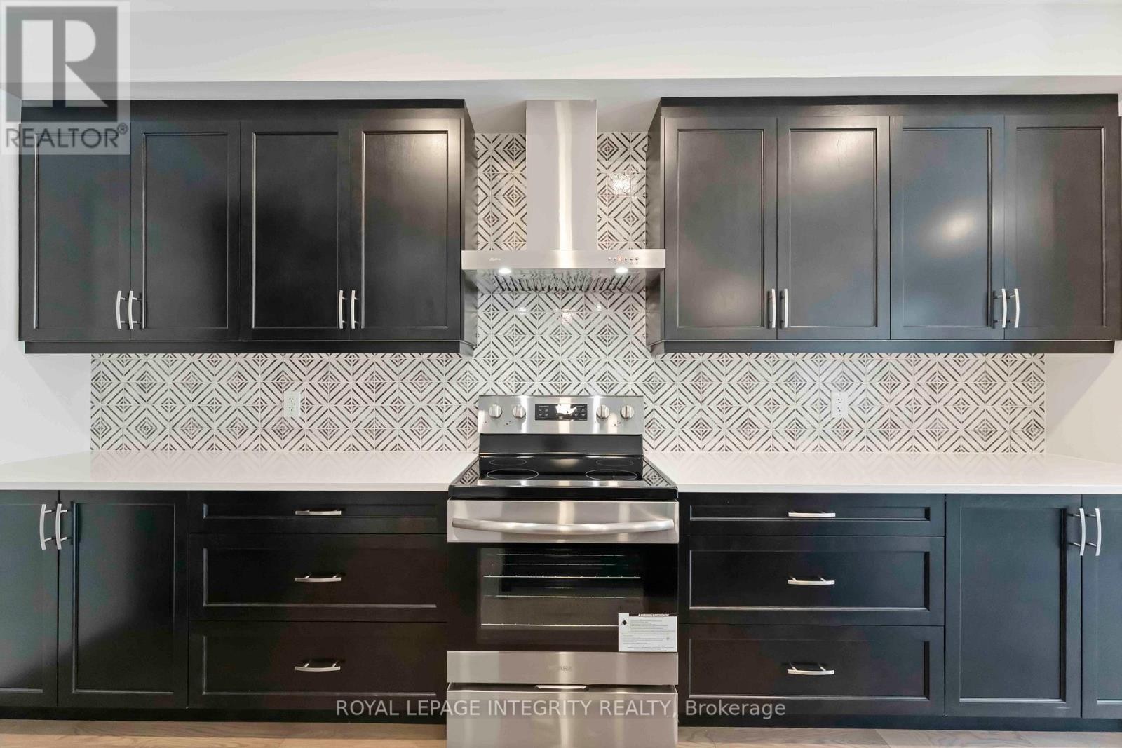 












1166 COPE DRIVE

,
Ottawa,




Ontario
K2S3C4

