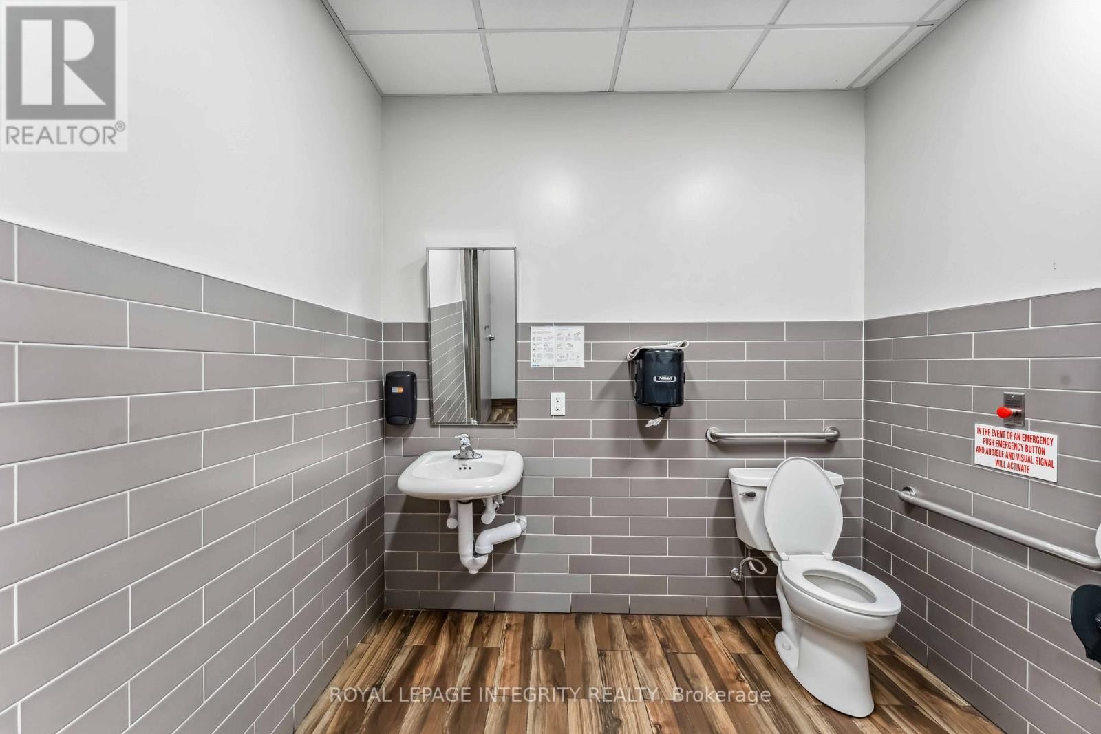 












F001 - 844 MARCH ROAD

,
Ottawa,




Ontario
K2W0C9

