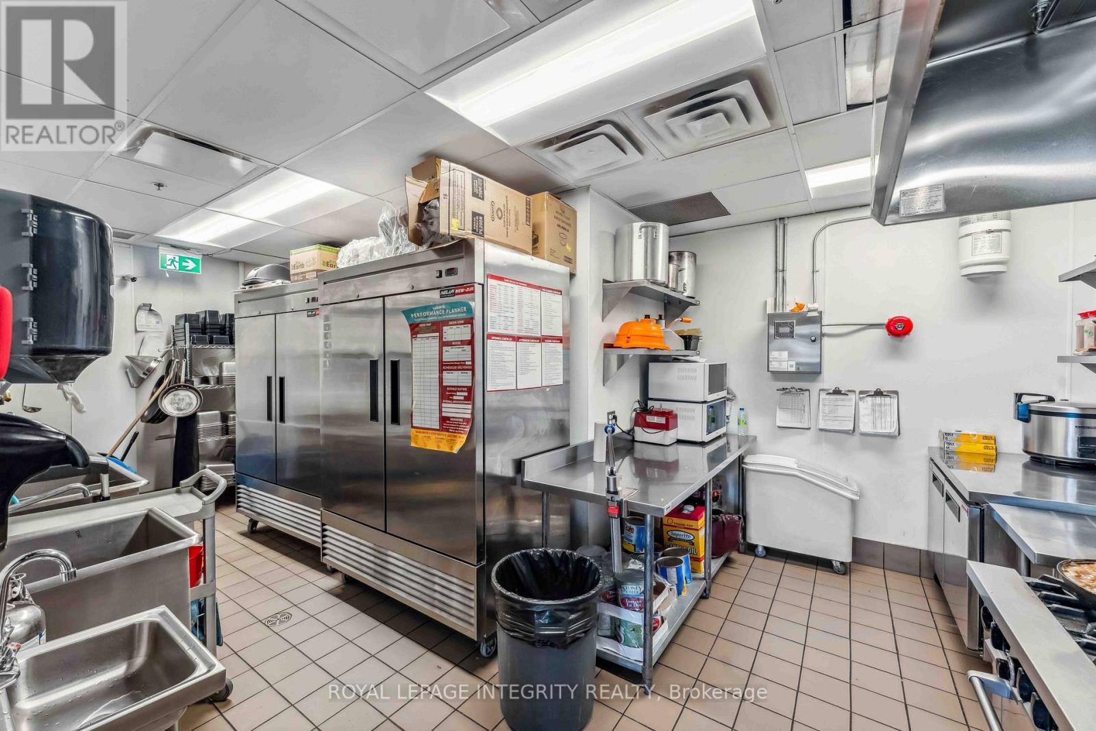 












F001 - 844 MARCH ROAD

,
Ottawa,




Ontario
K2W0C9

