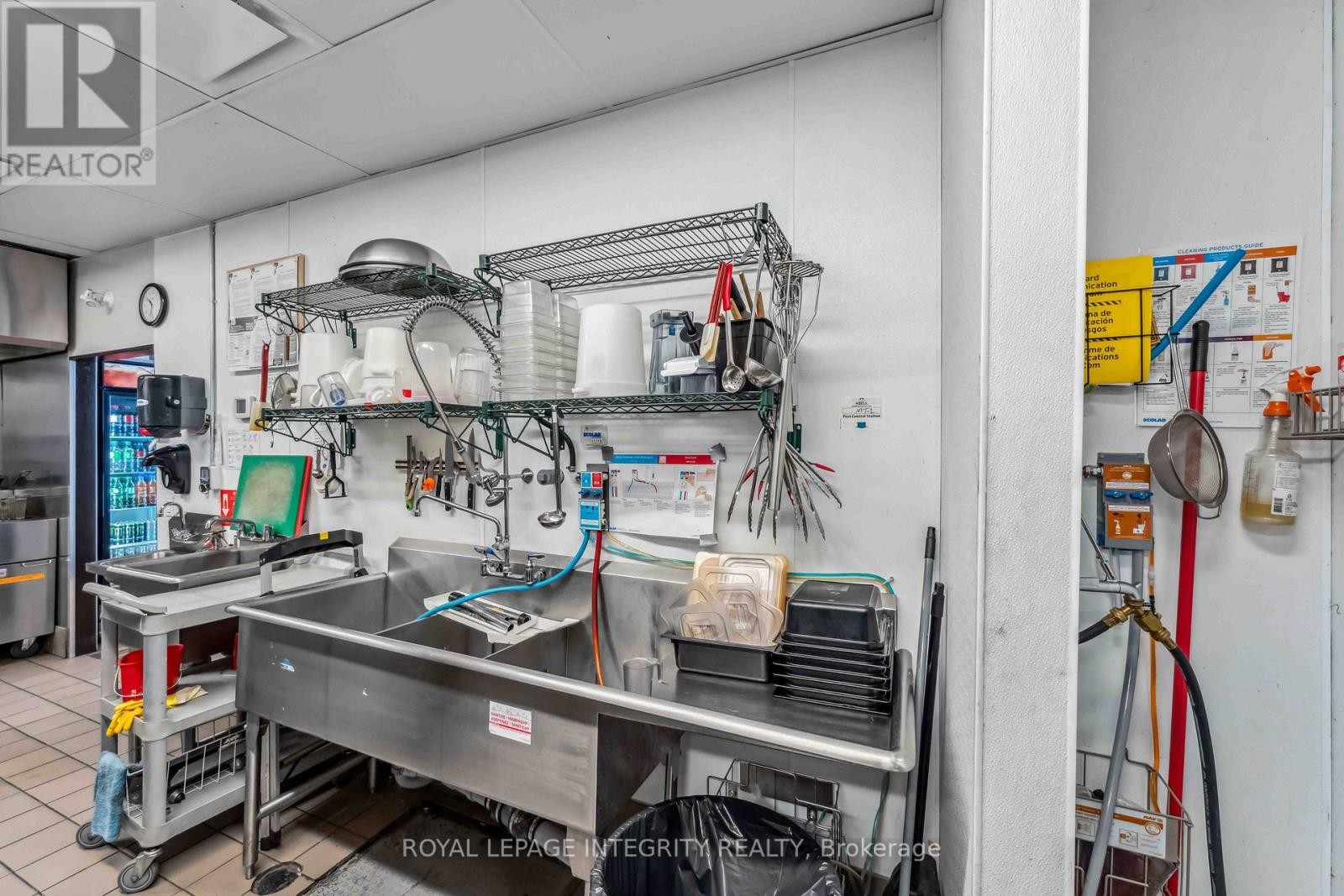 












F001 - 844 MARCH ROAD

,
Ottawa,




Ontario
K2W0C9

