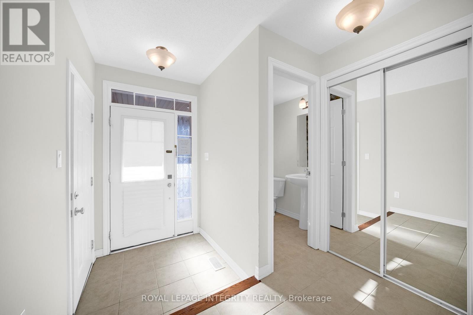 












332 SONG SPARROW STREET

,
Ottawa,




Ontario
K2J5Y9

