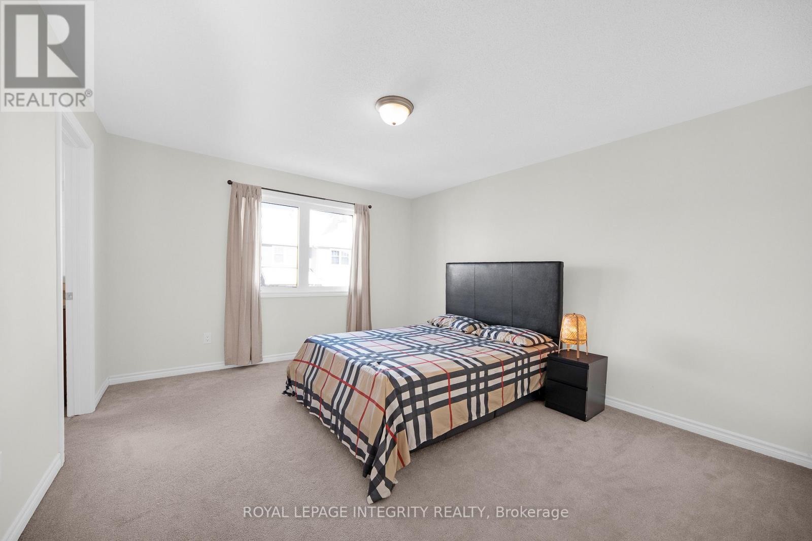 












332 SONG SPARROW STREET

,
Ottawa,




Ontario
K2J5Y9

