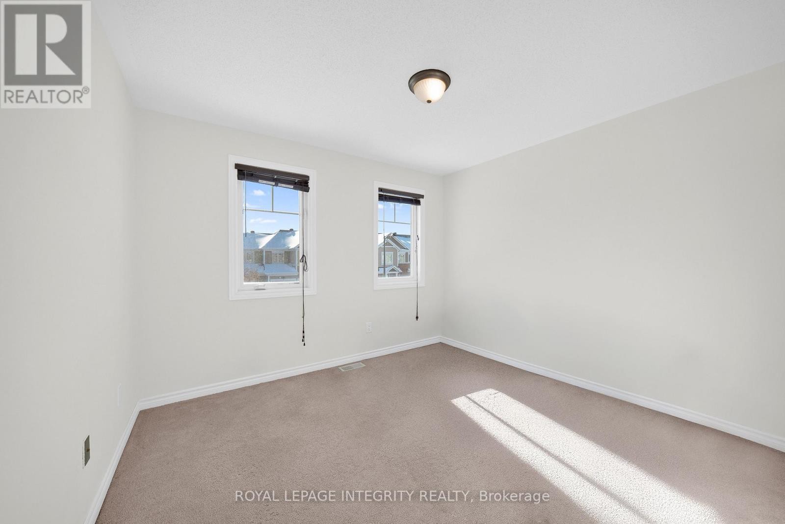 












332 SONG SPARROW STREET

,
Ottawa,




Ontario
K2J5Y9

