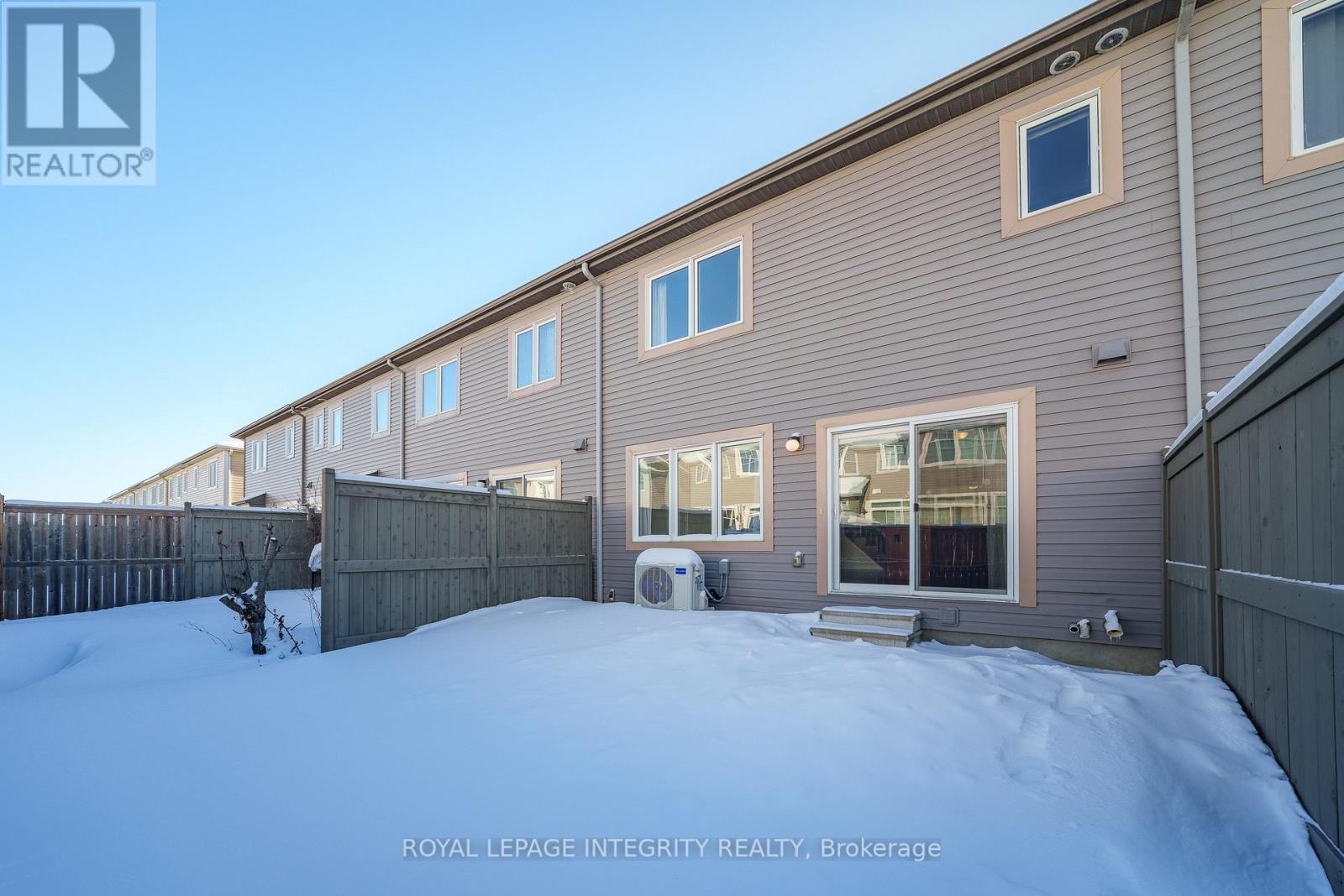 












332 SONG SPARROW STREET

,
Ottawa,




Ontario
K2J5Y9

