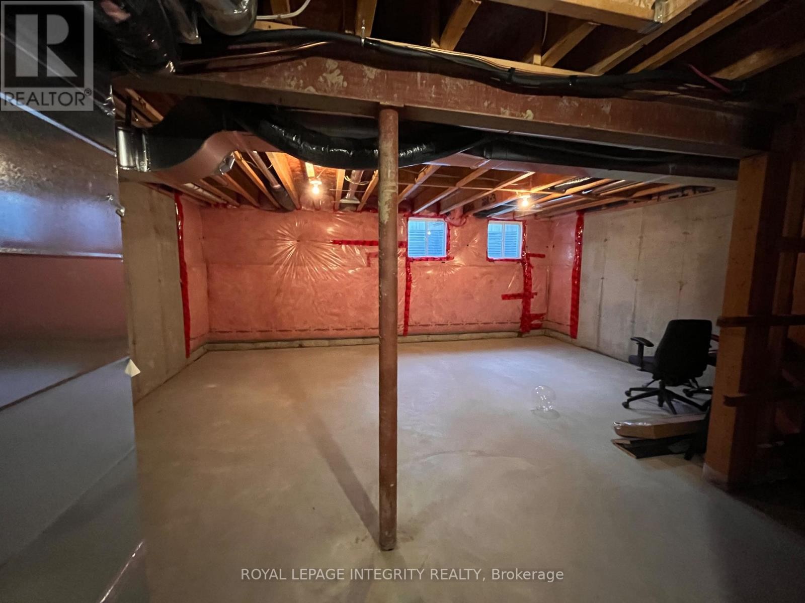 












332 SONG SPARROW STREET

,
Ottawa,




Ontario
K2J5Y9

