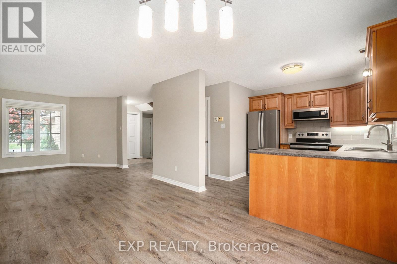 












67 LAFLECHE BOULEVARD

,
Casselman,




Ontario
K0A1M0

