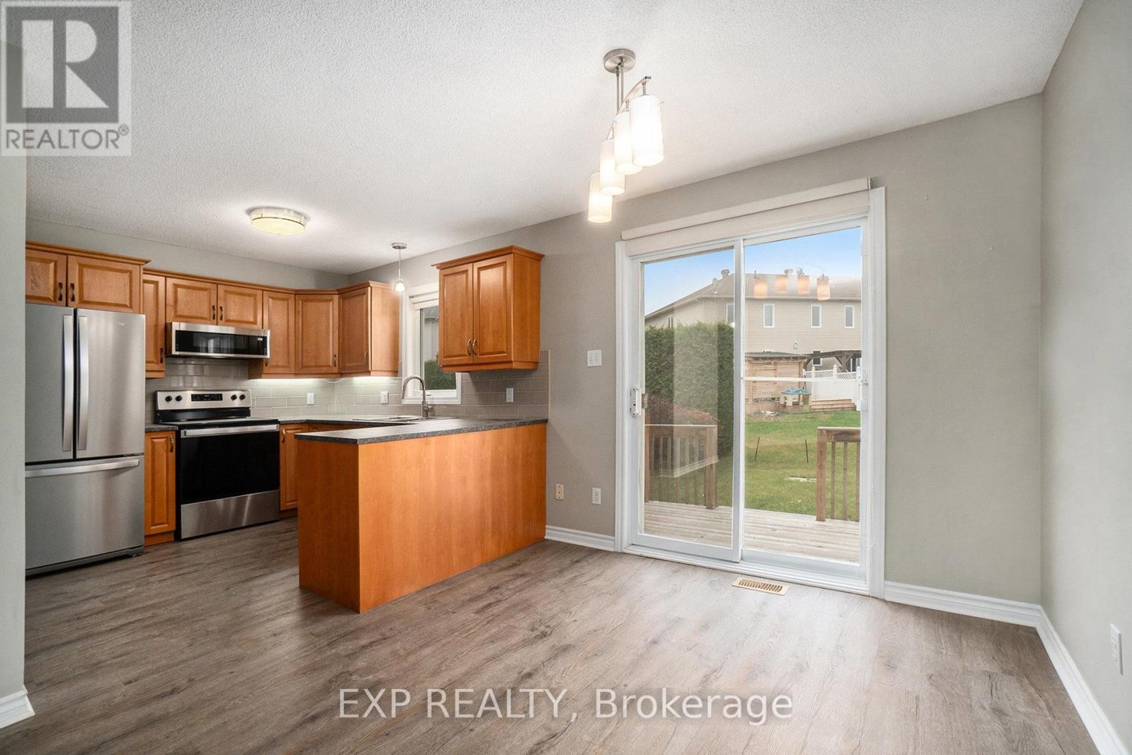 












67 LAFLECHE BOULEVARD

,
Casselman,




Ontario
K0A1M0

