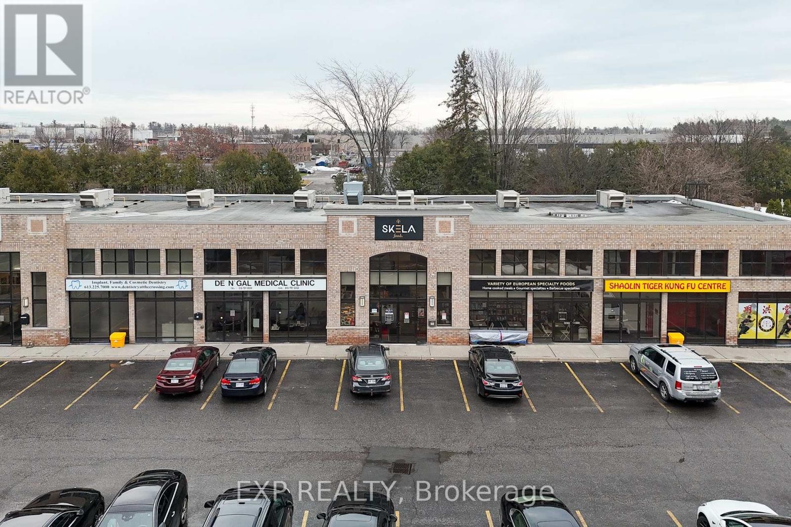 












115-116 - 1884 MERIVALE ROAD

,
Ottawa,




Ontario
K2G1E6

