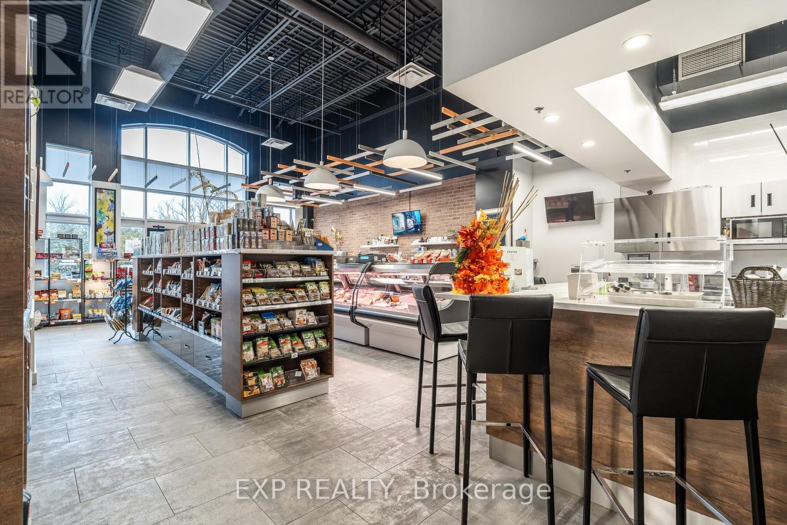 












115-116 - 1884 MERIVALE ROAD

,
Ottawa,




Ontario
K2G1E6

