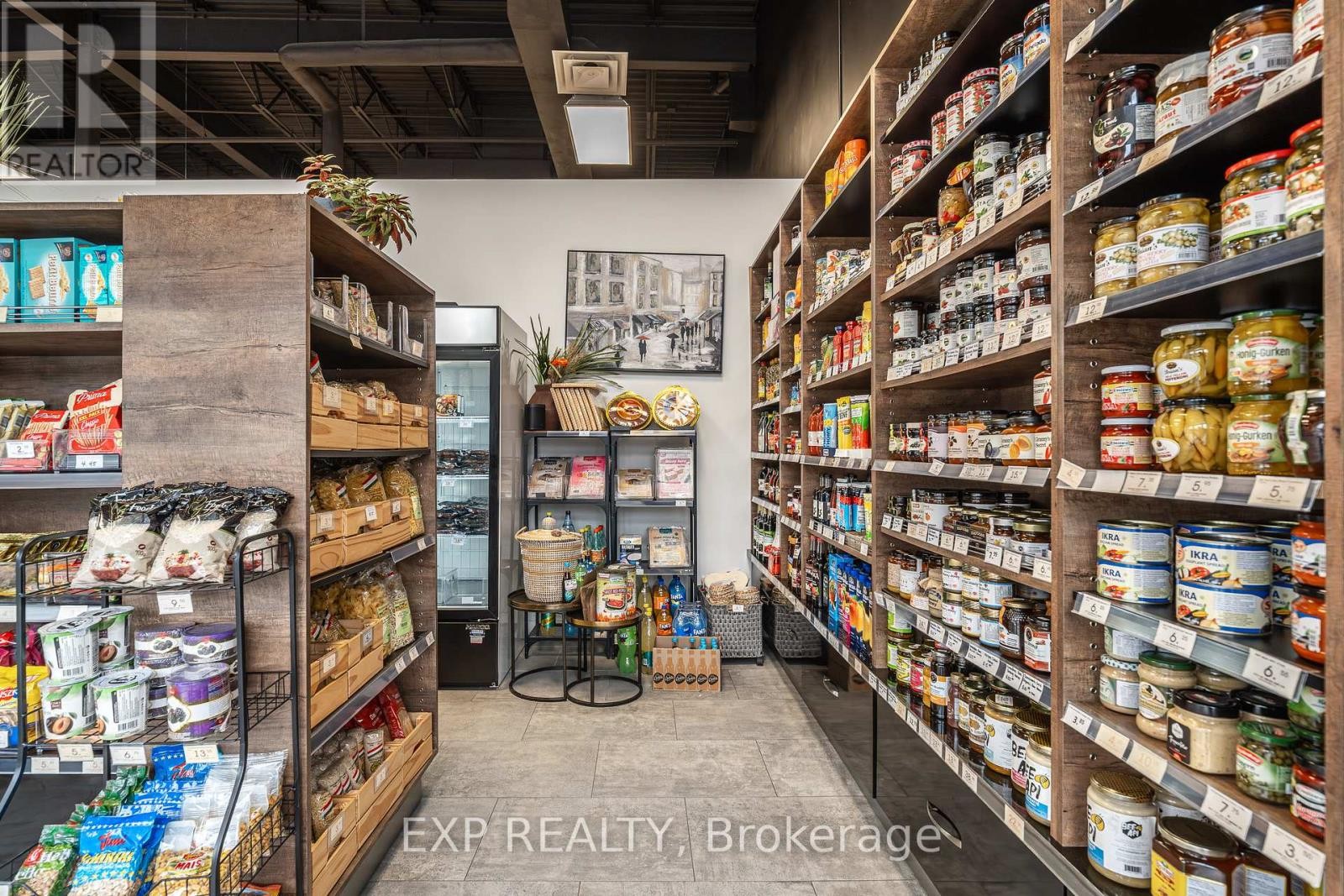 












115-116 - 1884 MERIVALE ROAD

,
Ottawa,




Ontario
K2G1E6

