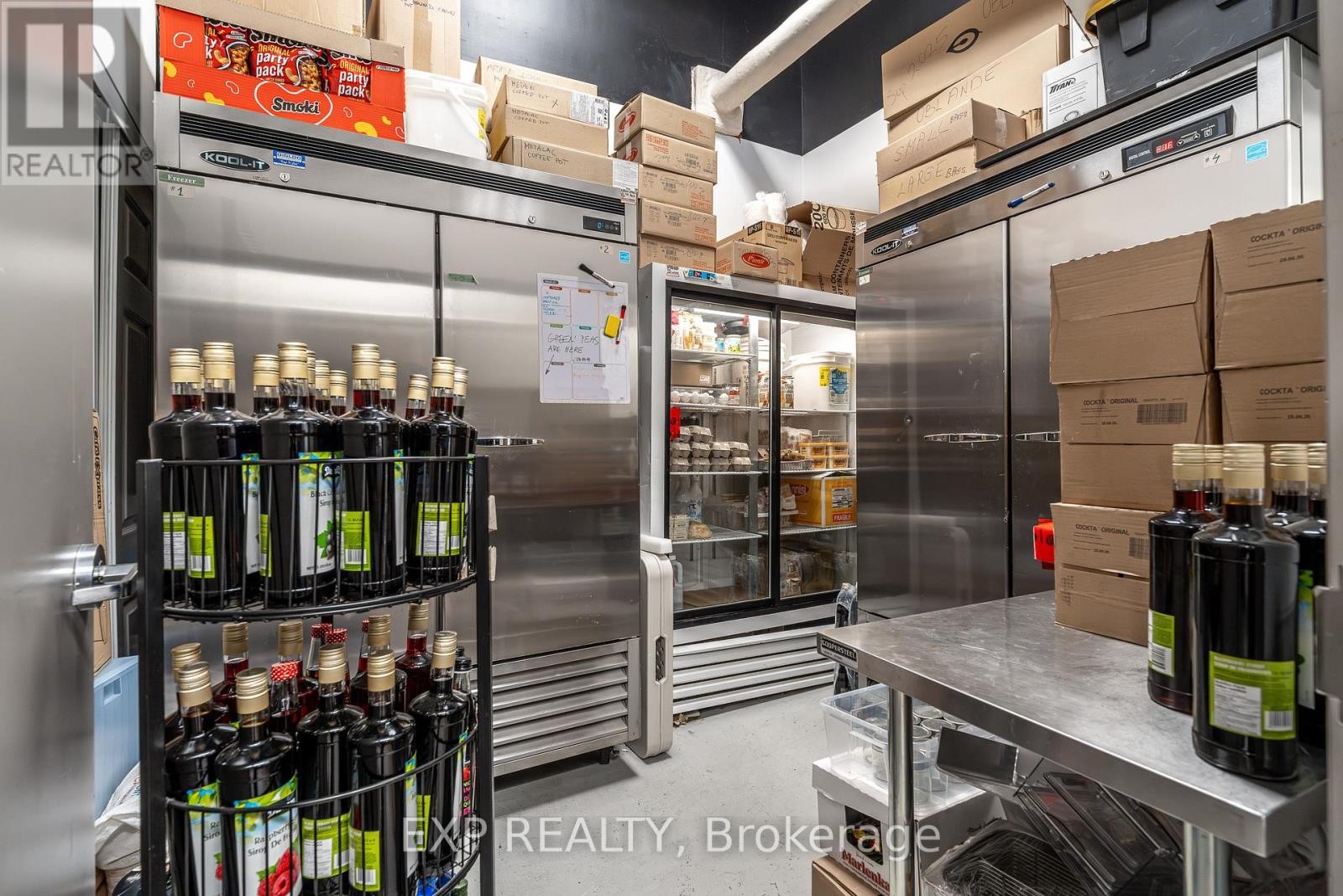 












115-116 - 1884 MERIVALE ROAD

,
Ottawa,




Ontario
K2G1E6

