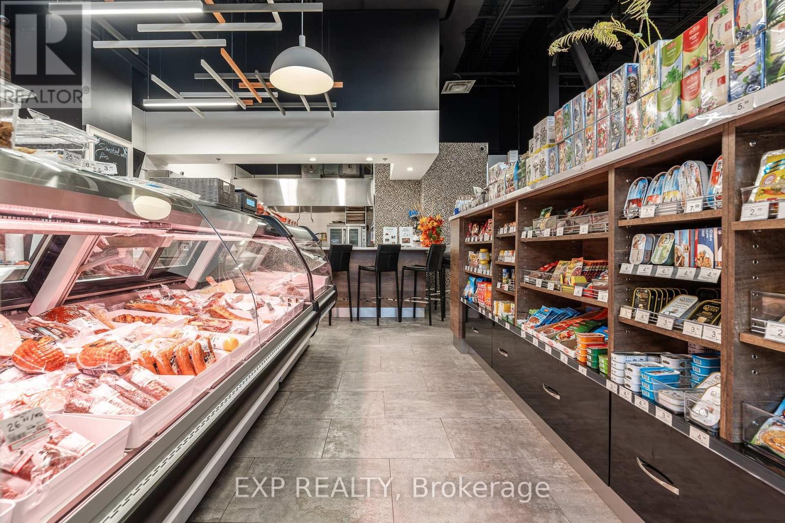 












115-116 - 1884 MERIVALE ROAD

,
Ottawa,




Ontario
K2G1E6

