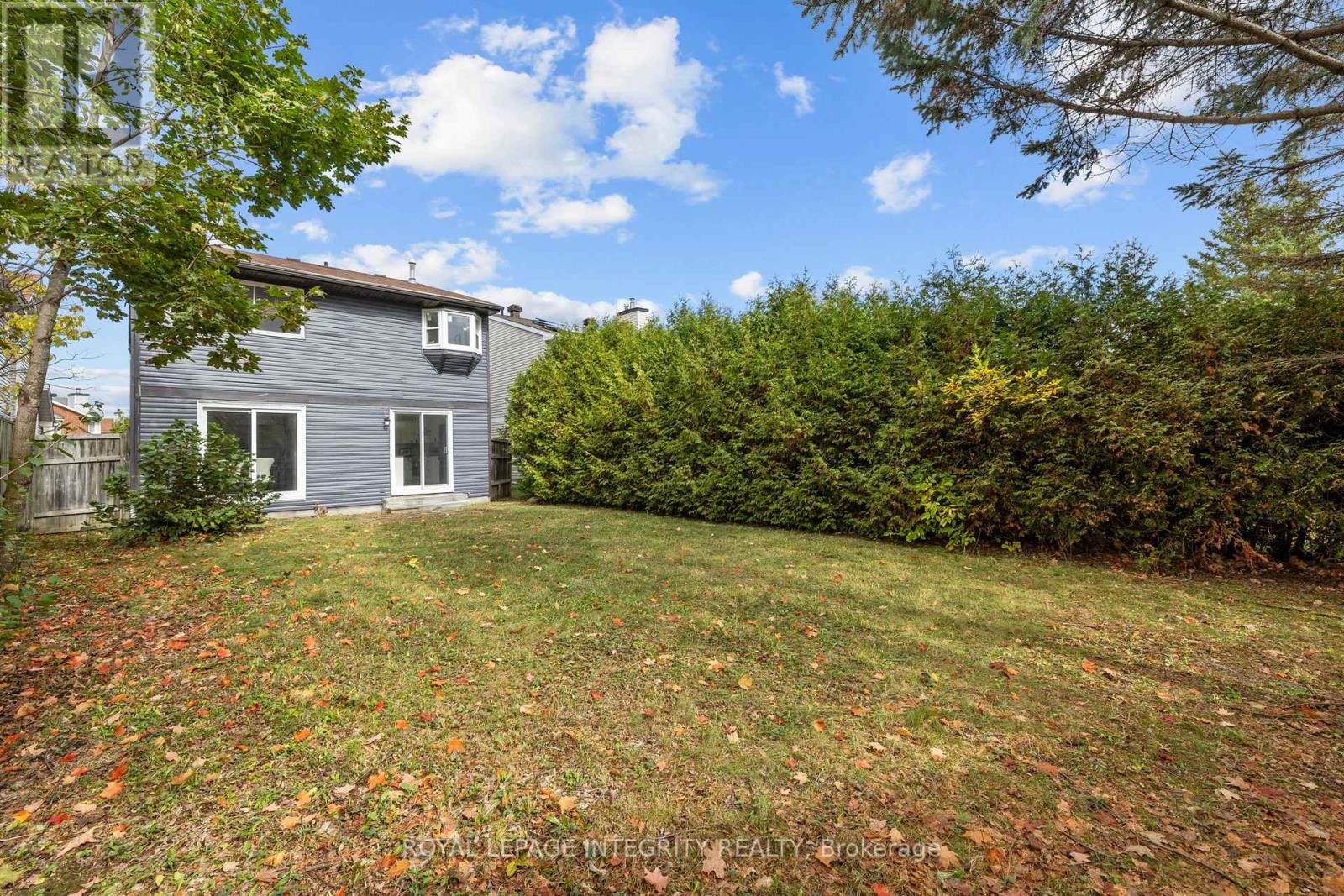 












83 SADDLE CRESCENT

,
Ottawa,




Ontario
K1G5L3

