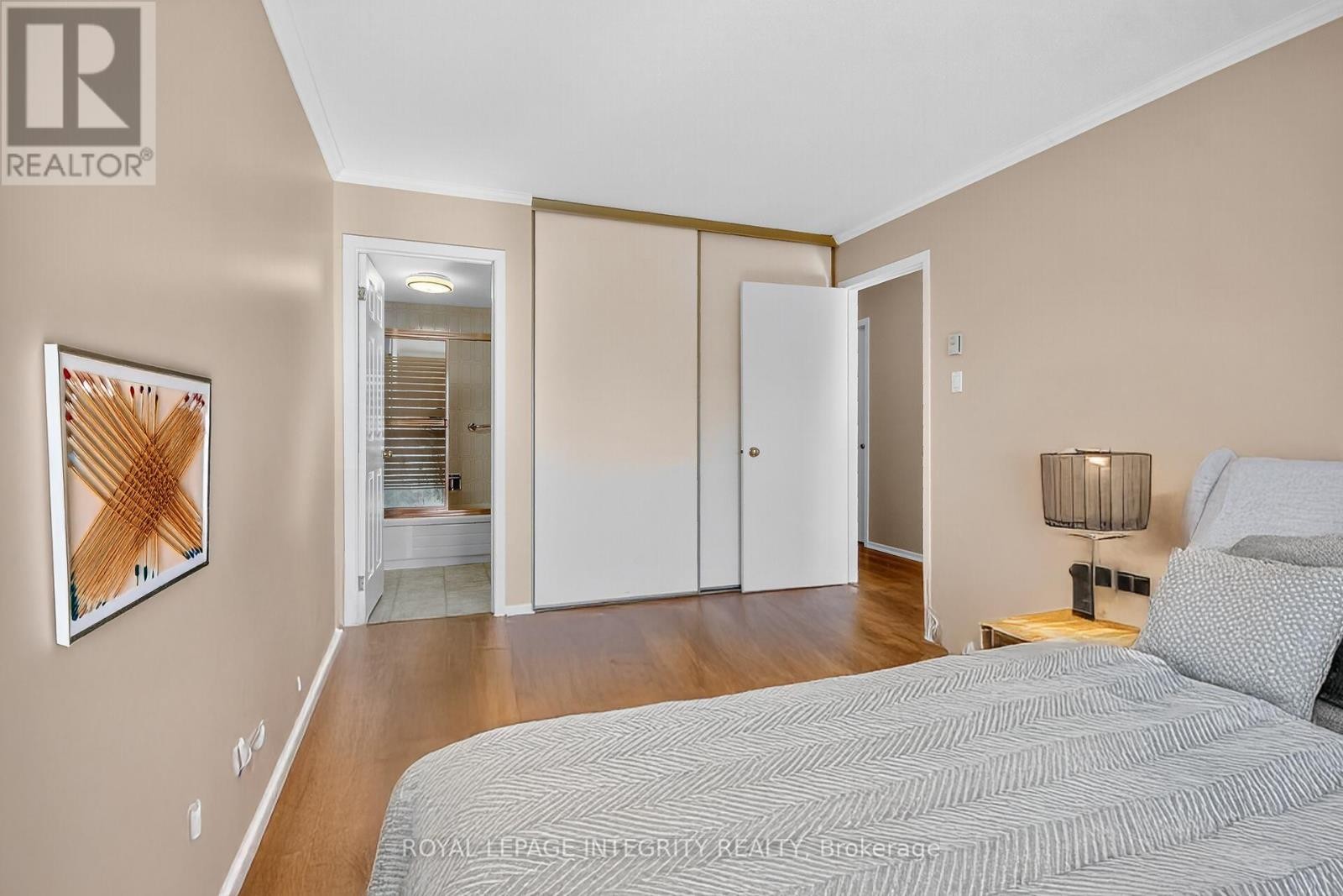 












A - 214 EQUESTRIAN DRIVE N

,
Ottawa,




Ontario
K2M1E2

