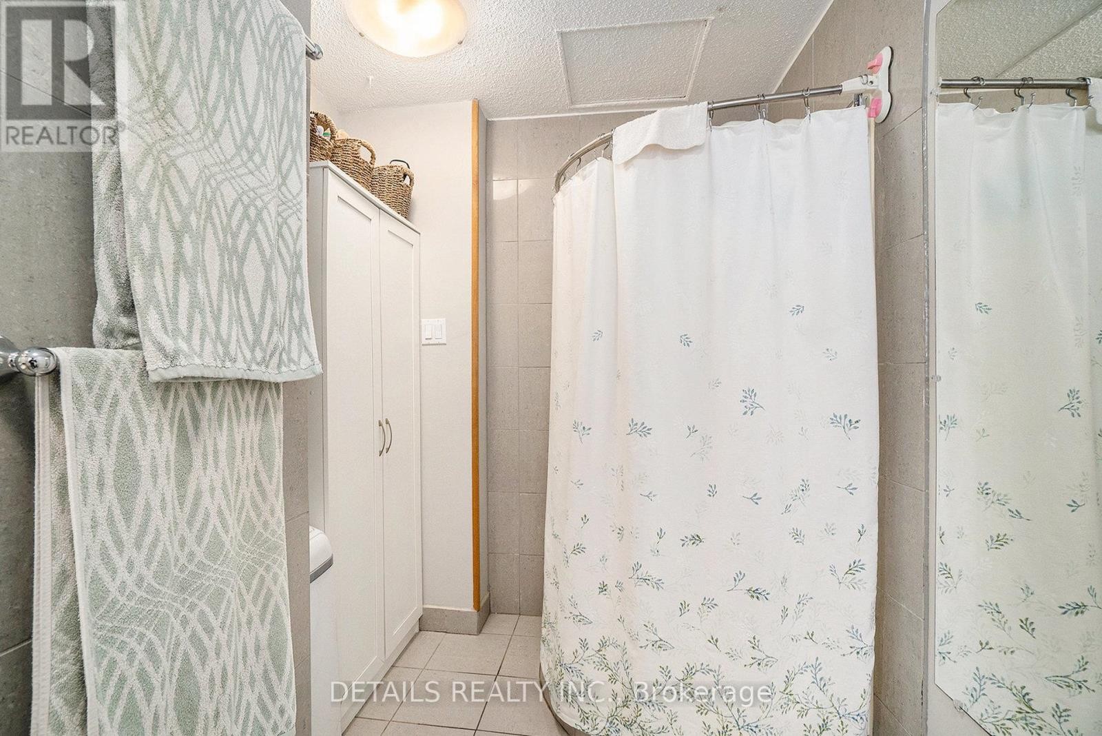 












899 CONCESSION 1 ROAD

,
Alfred and Plantagenet,




Ontario
K0B1L0

