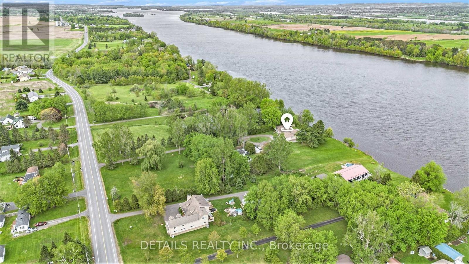 












899 CONCESSION 1 ROAD

,
Alfred and Plantagenet,




Ontario
K0B1L0

